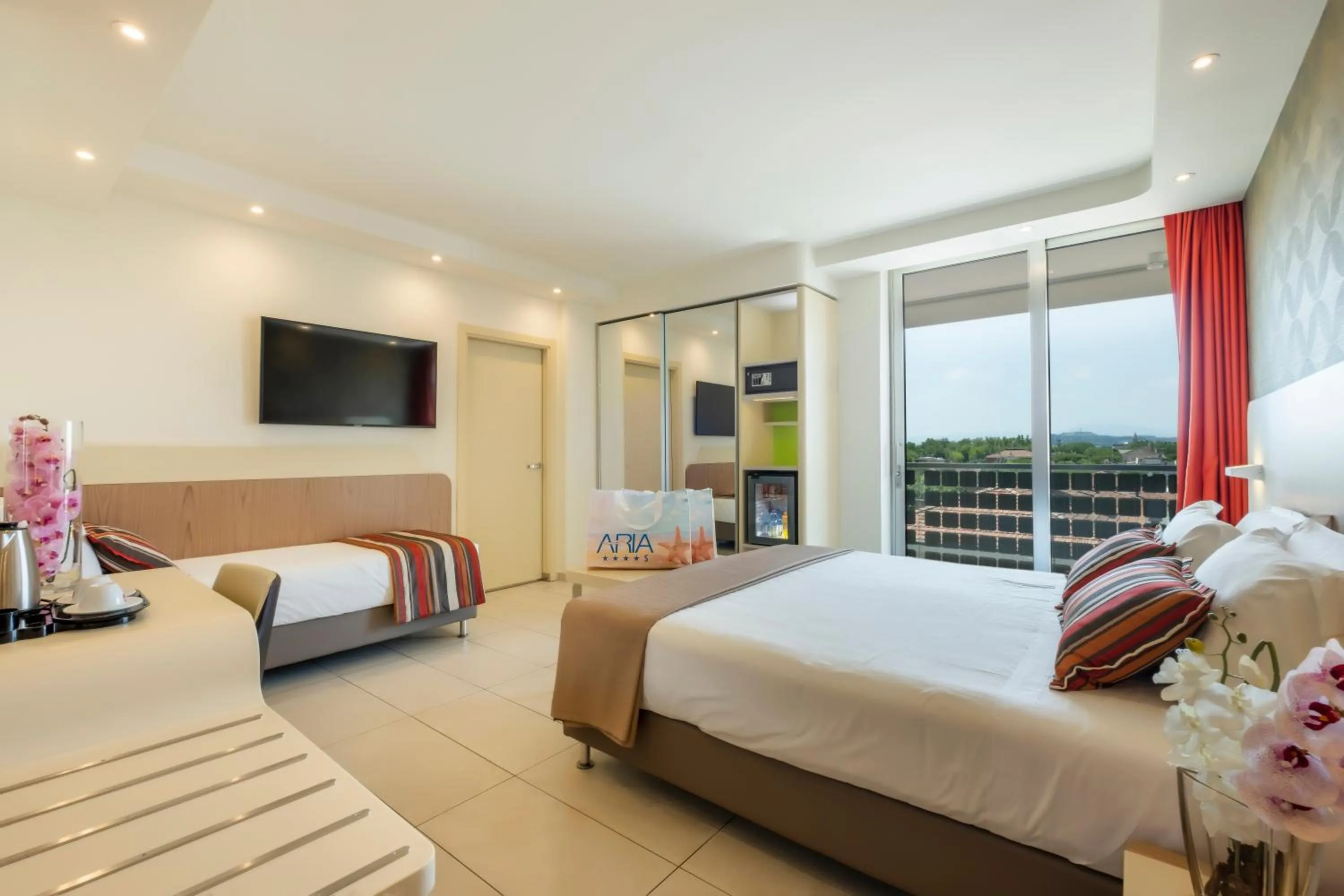 Bedroom, Bed in Hotel Aria