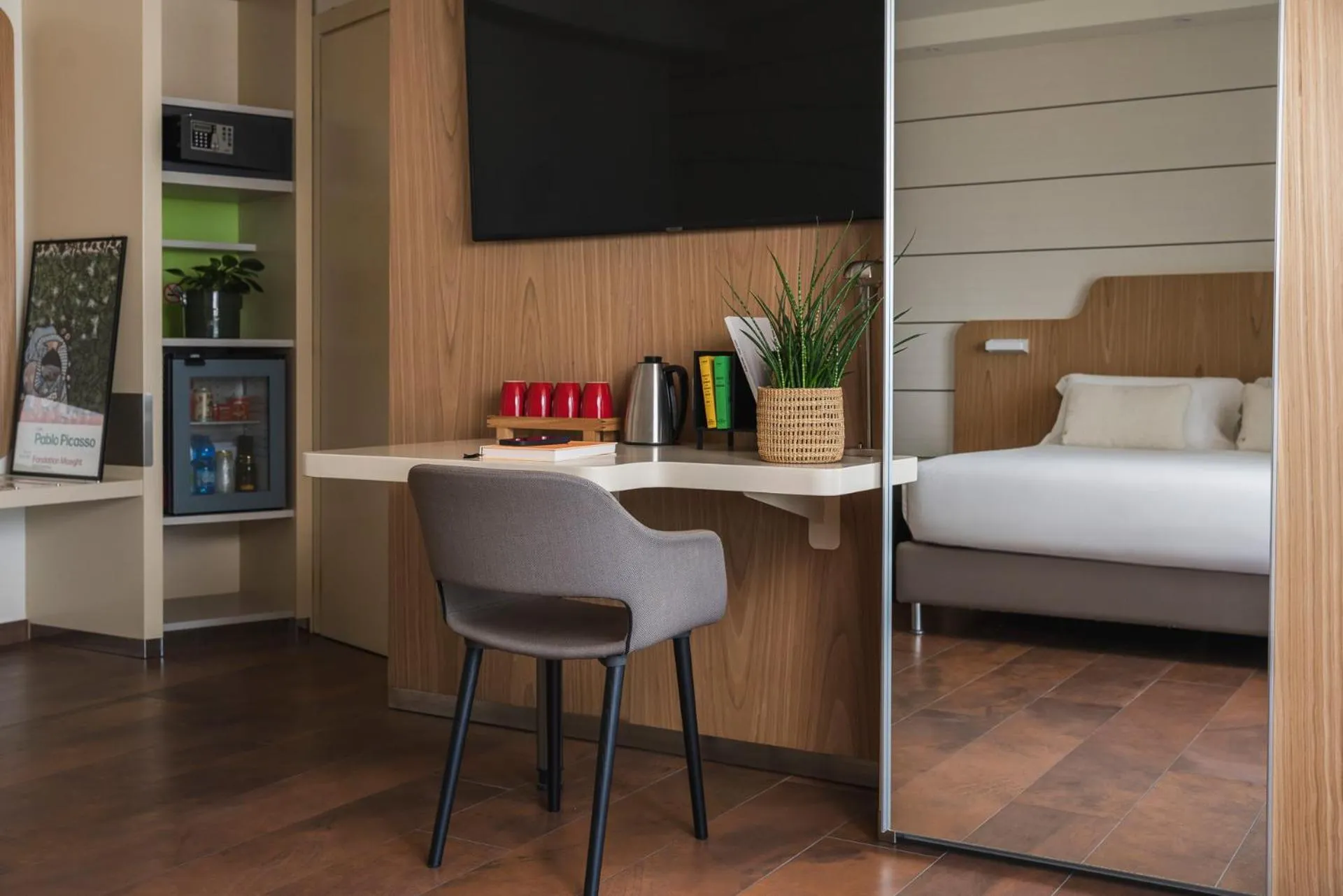 Bedroom, Bed in Hotel Aria