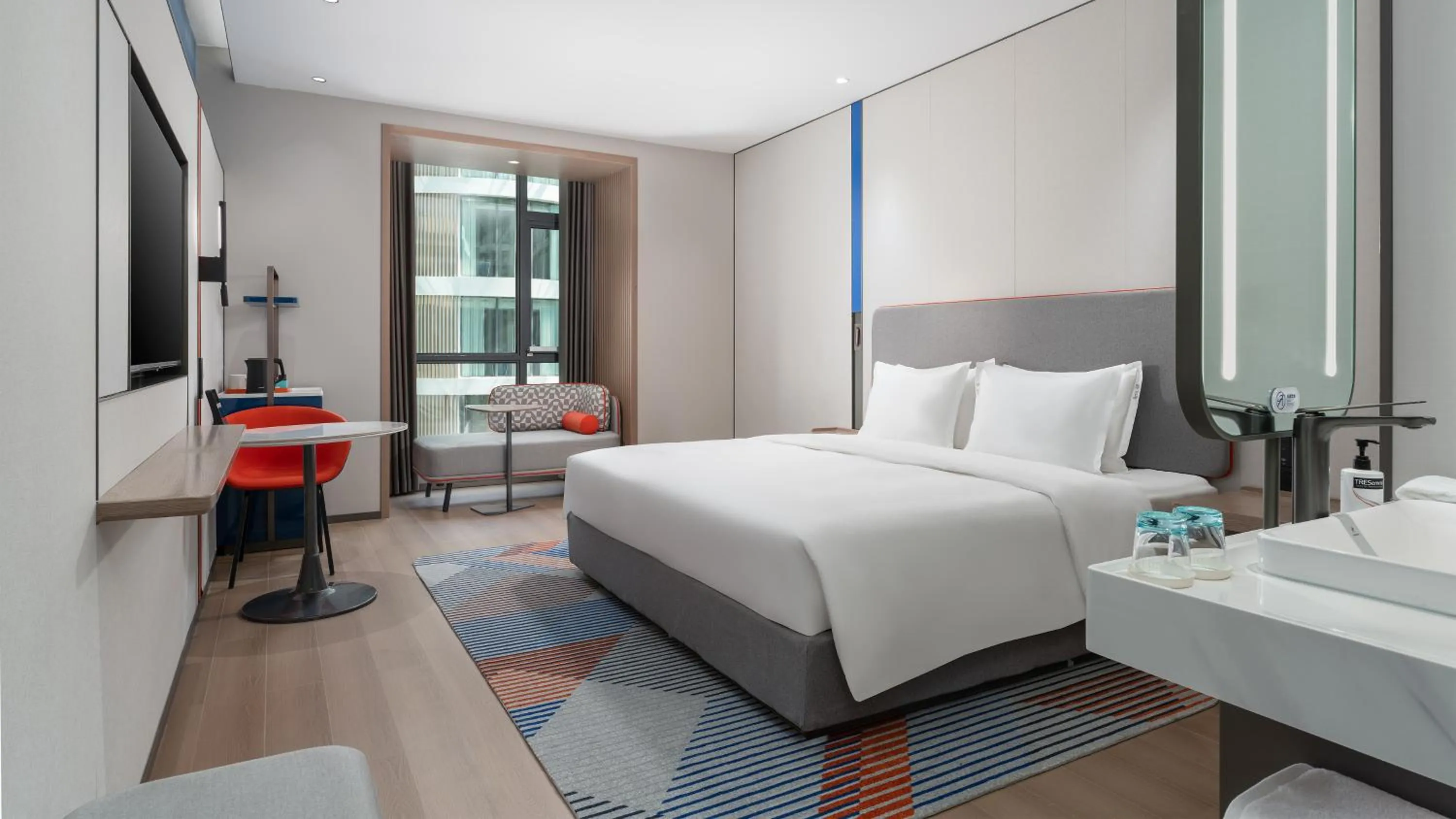 Photo of the whole room in Holiday Inn Express Shangri-La by IHG