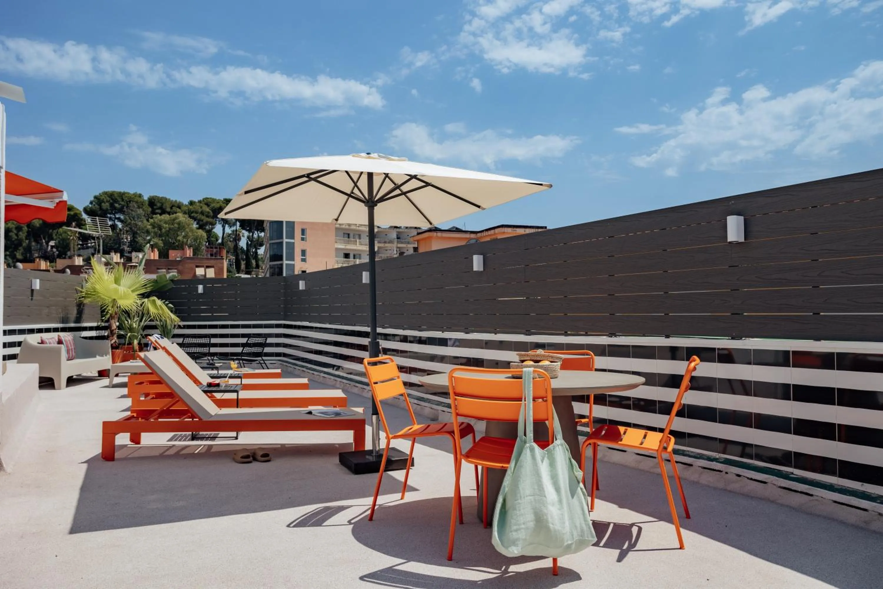 Balcony/Terrace in Hotel Robson - Smart Hotel