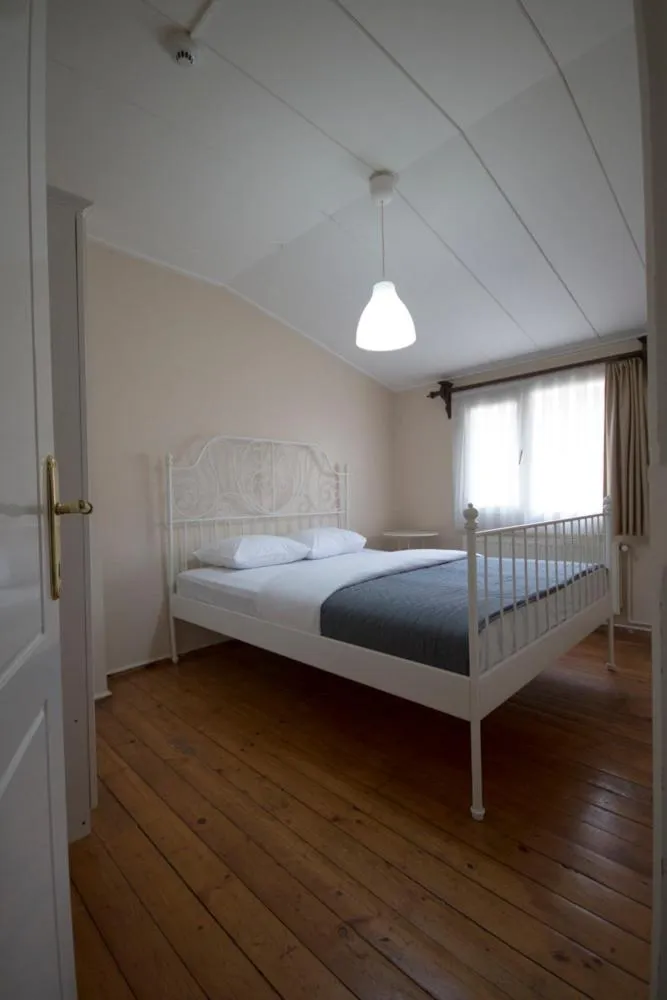 Büyükada Apart Hotel - Yeni Apart