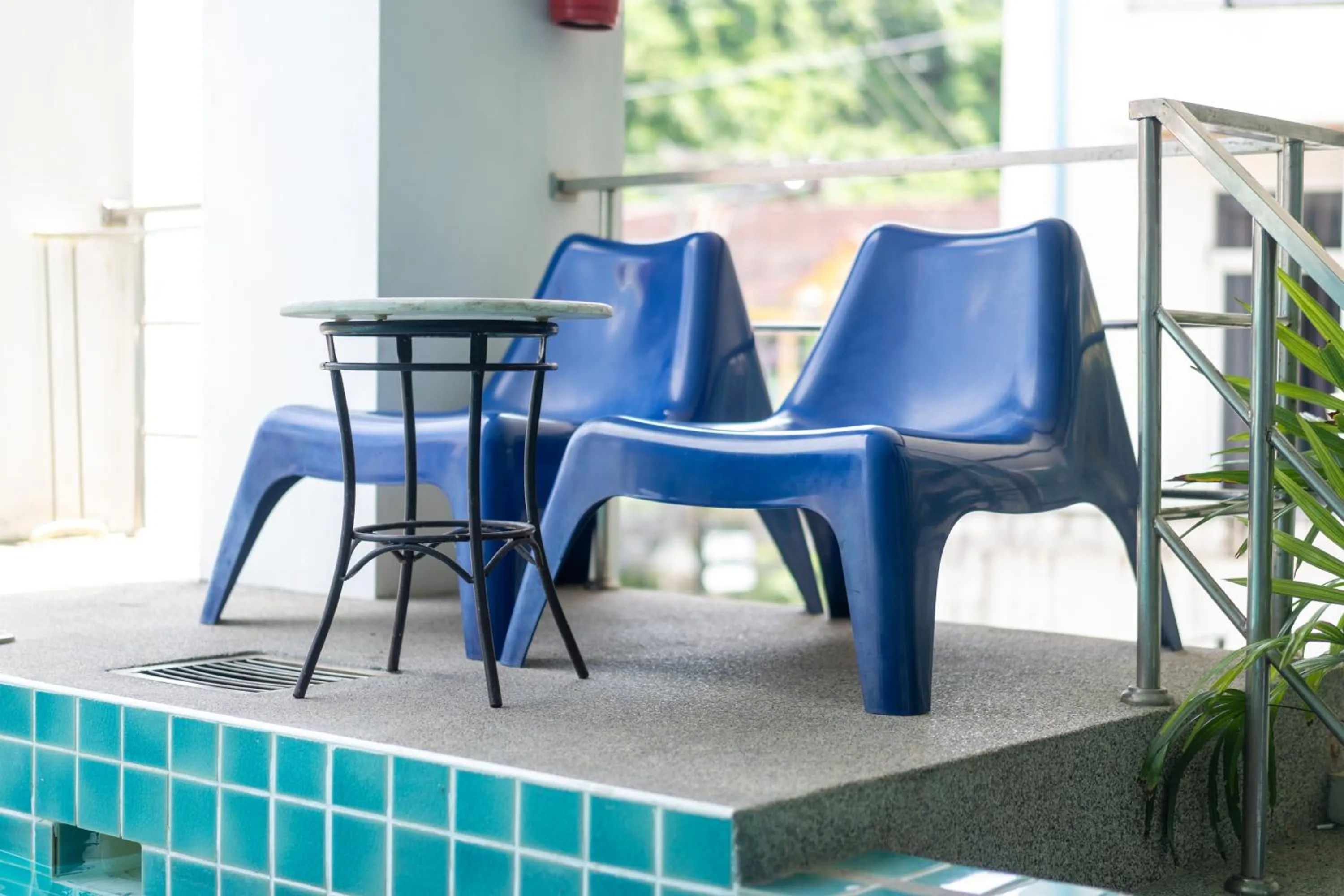 Swimming pool in Kata Sea Boutique