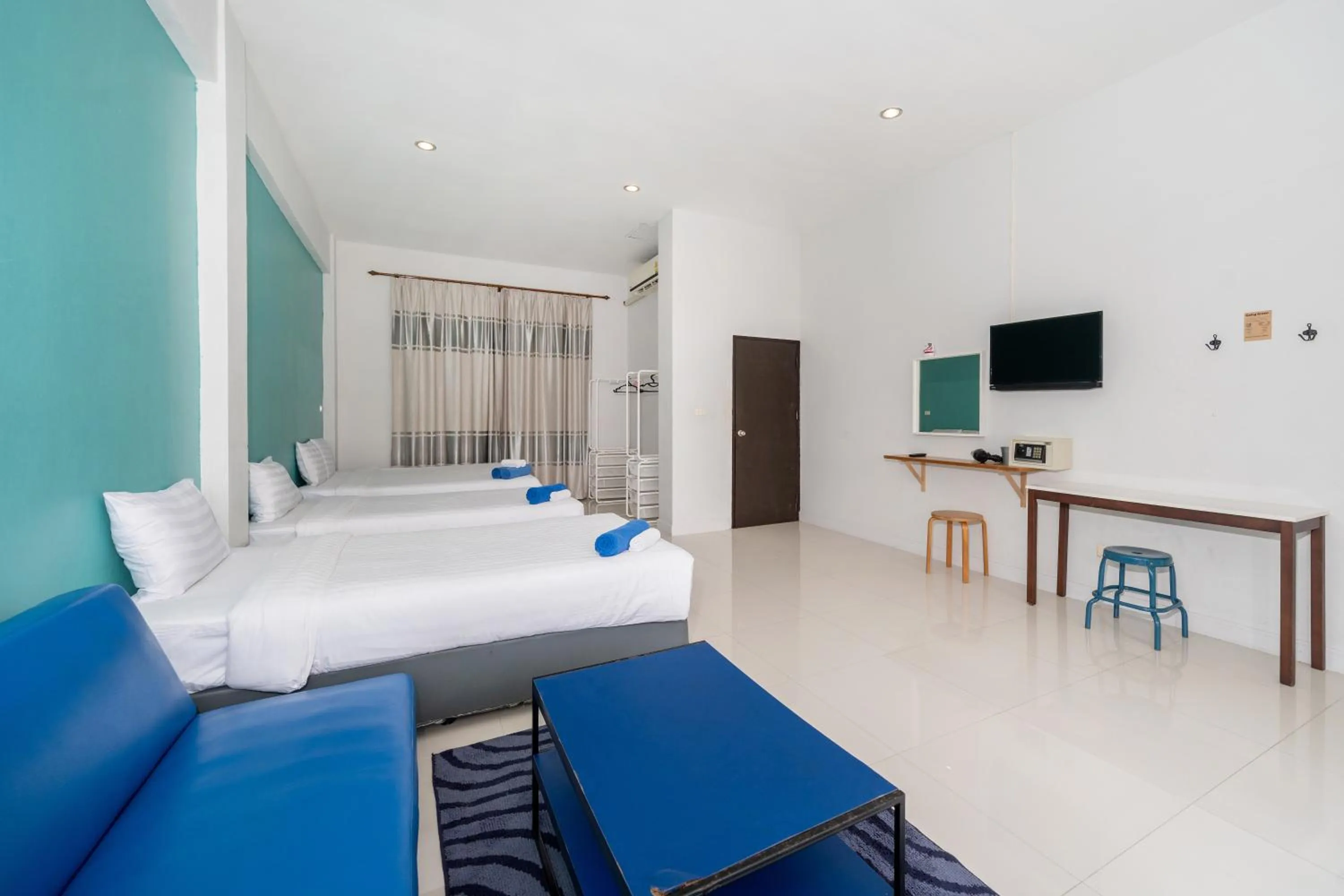 Living room, Bed in Kata Sea Boutique