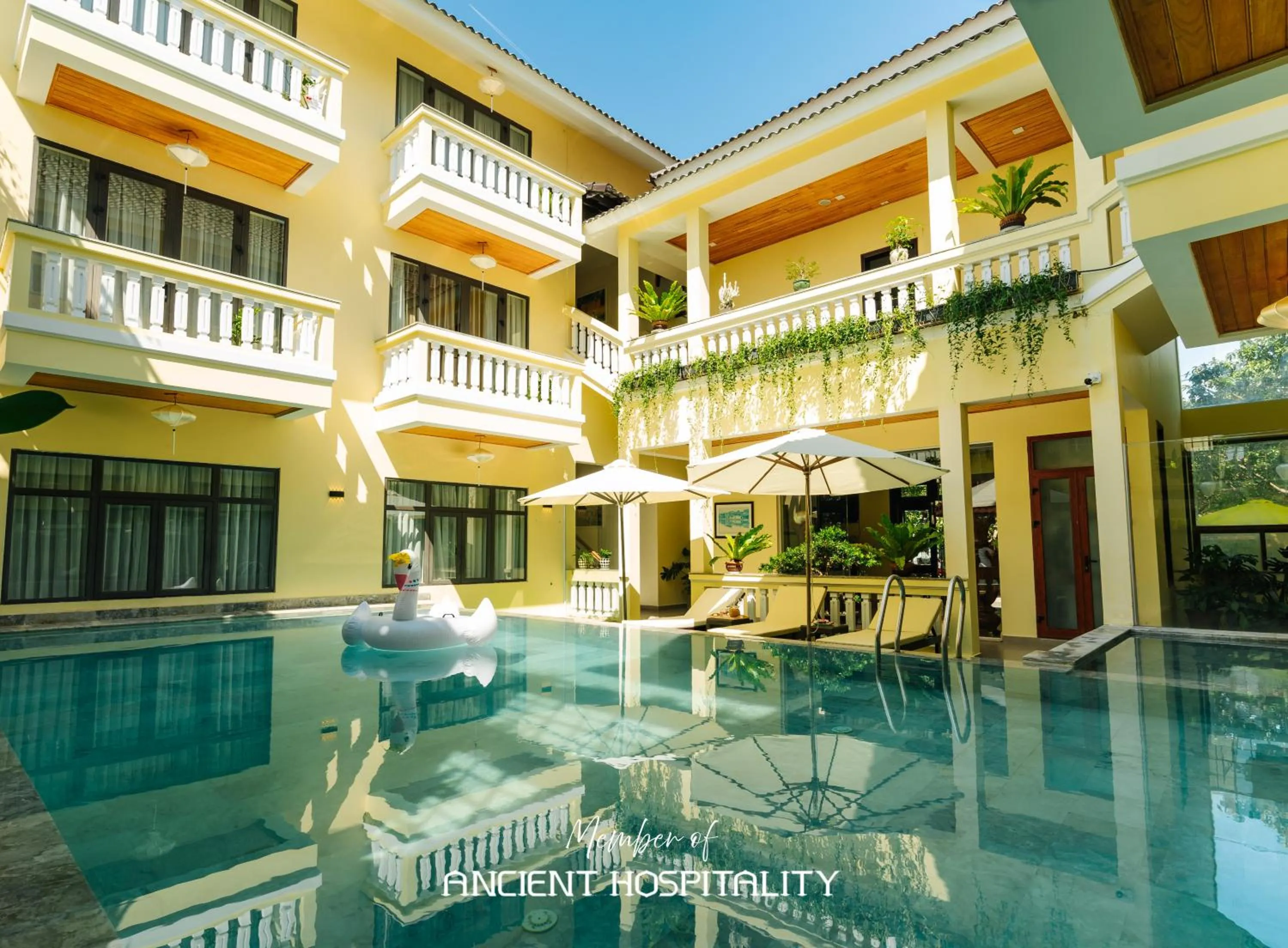 Swimming pool in Ancient Haven - Central Boutique Hotel