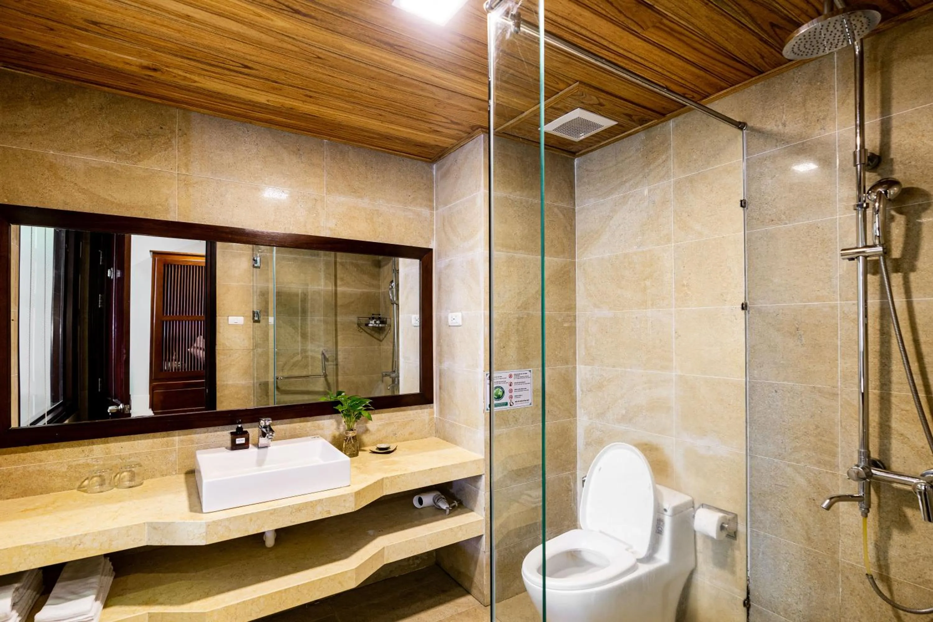 Shower in Ancient Haven - Central Boutique Hotel