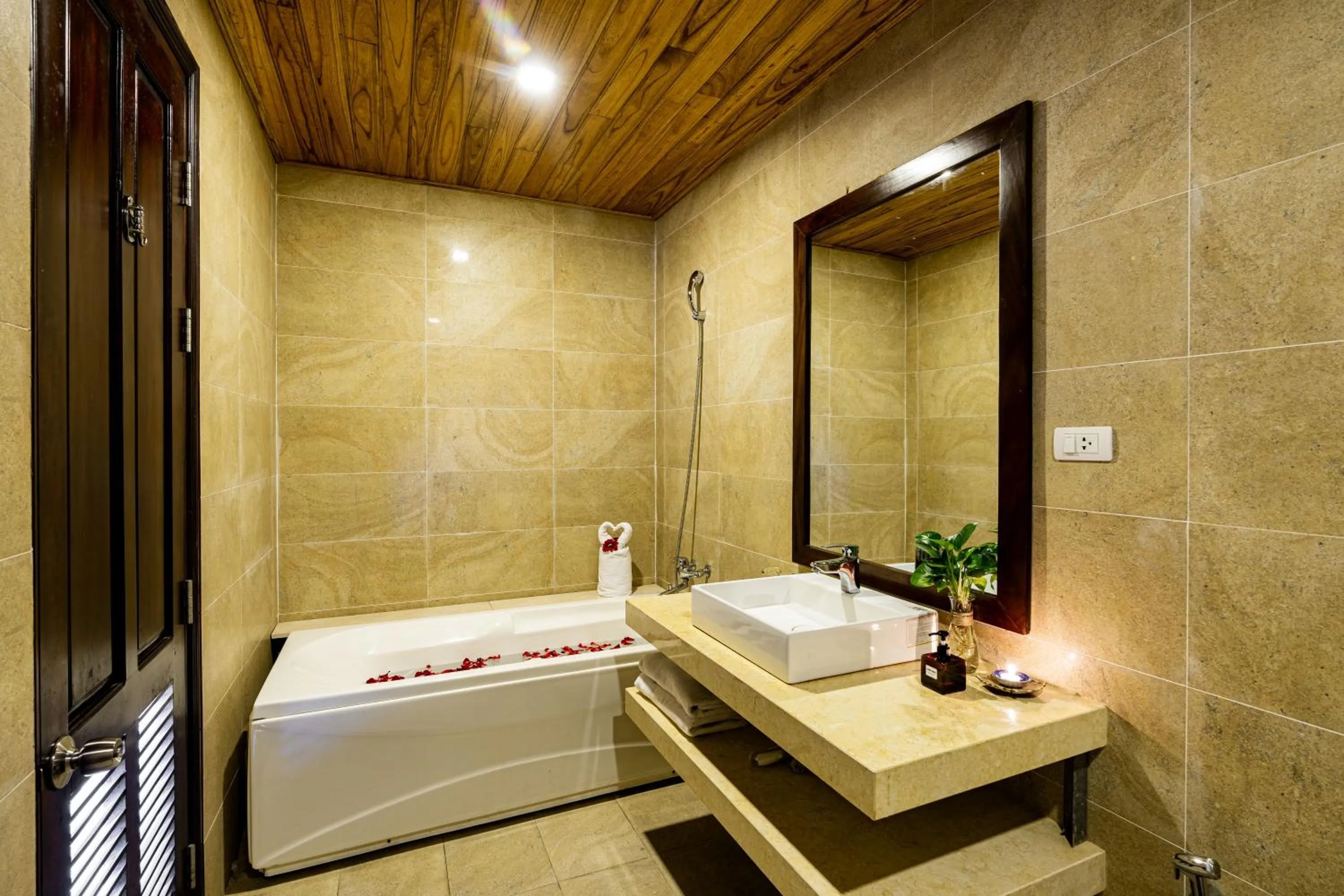 Bathroom in Ancient Haven - Central Boutique Hotel