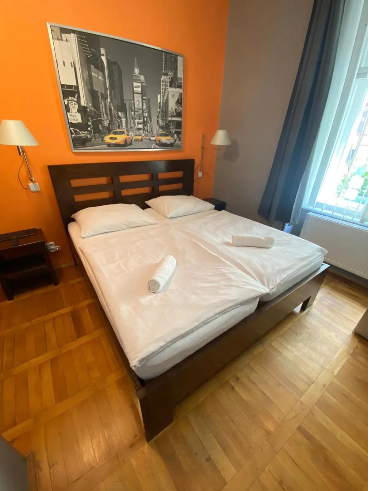 Bedroom, Bed in Central Station Studios