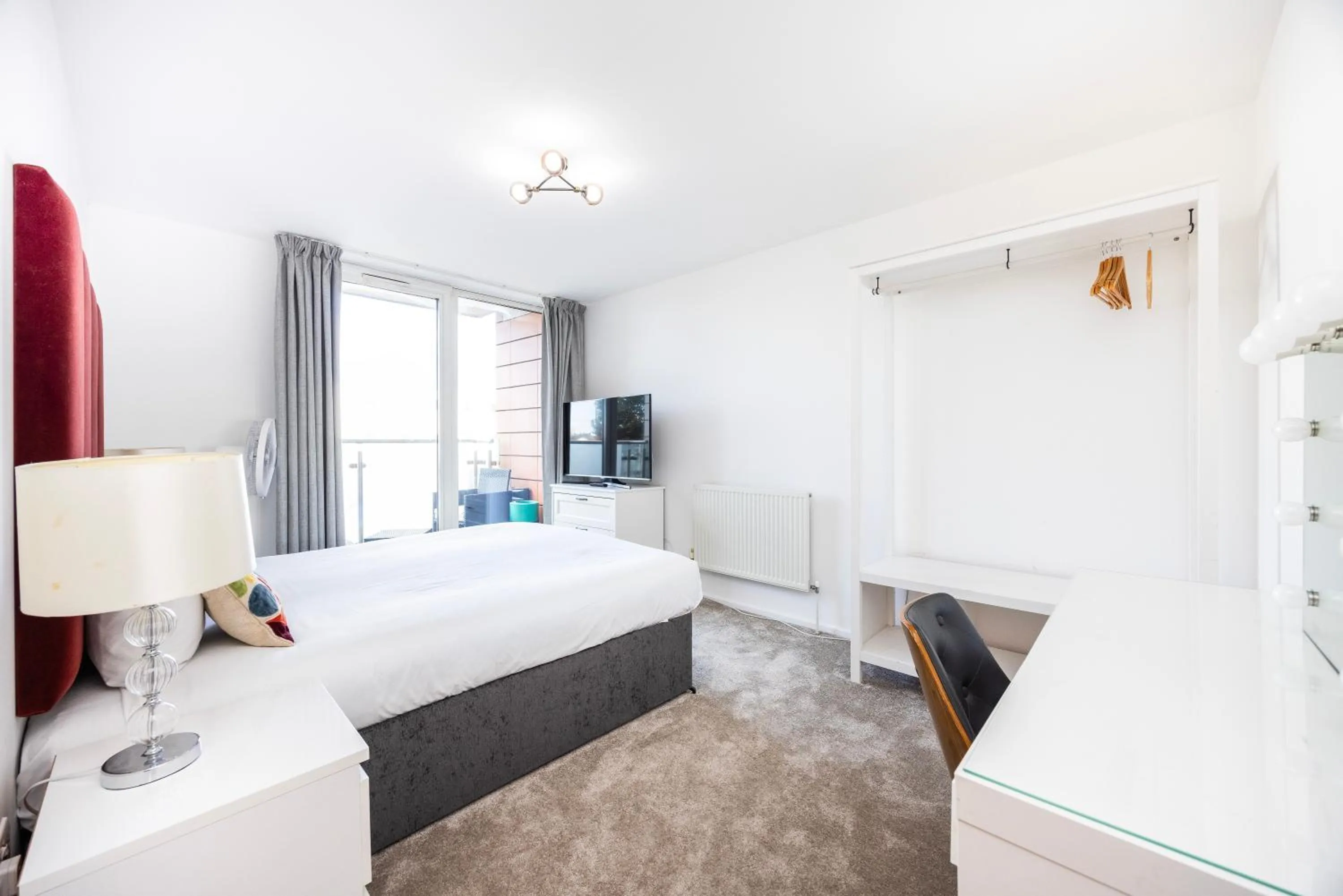 Bed in Austin David Apartments ExCeL