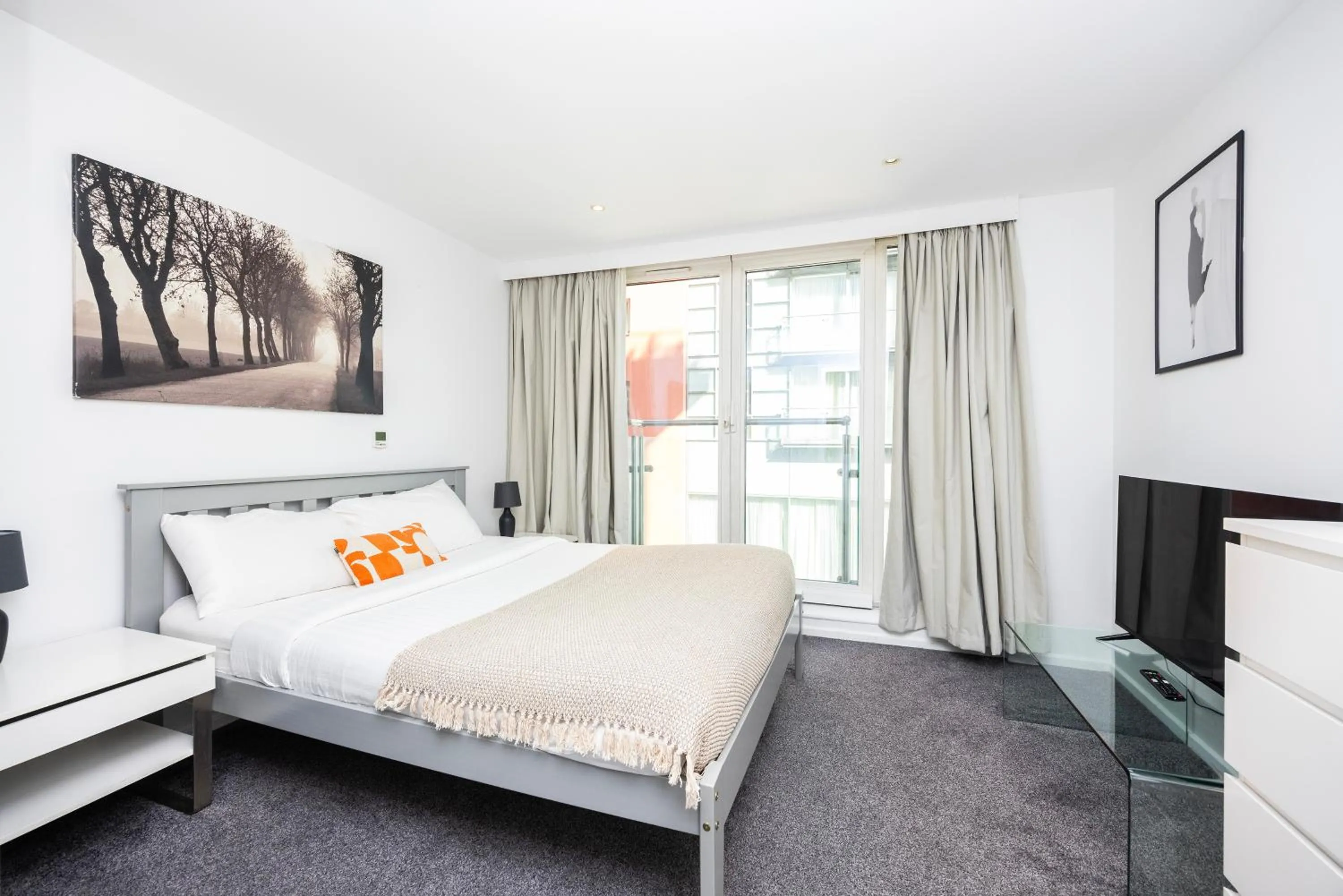 Bed in Austin David Apartments ExCeL