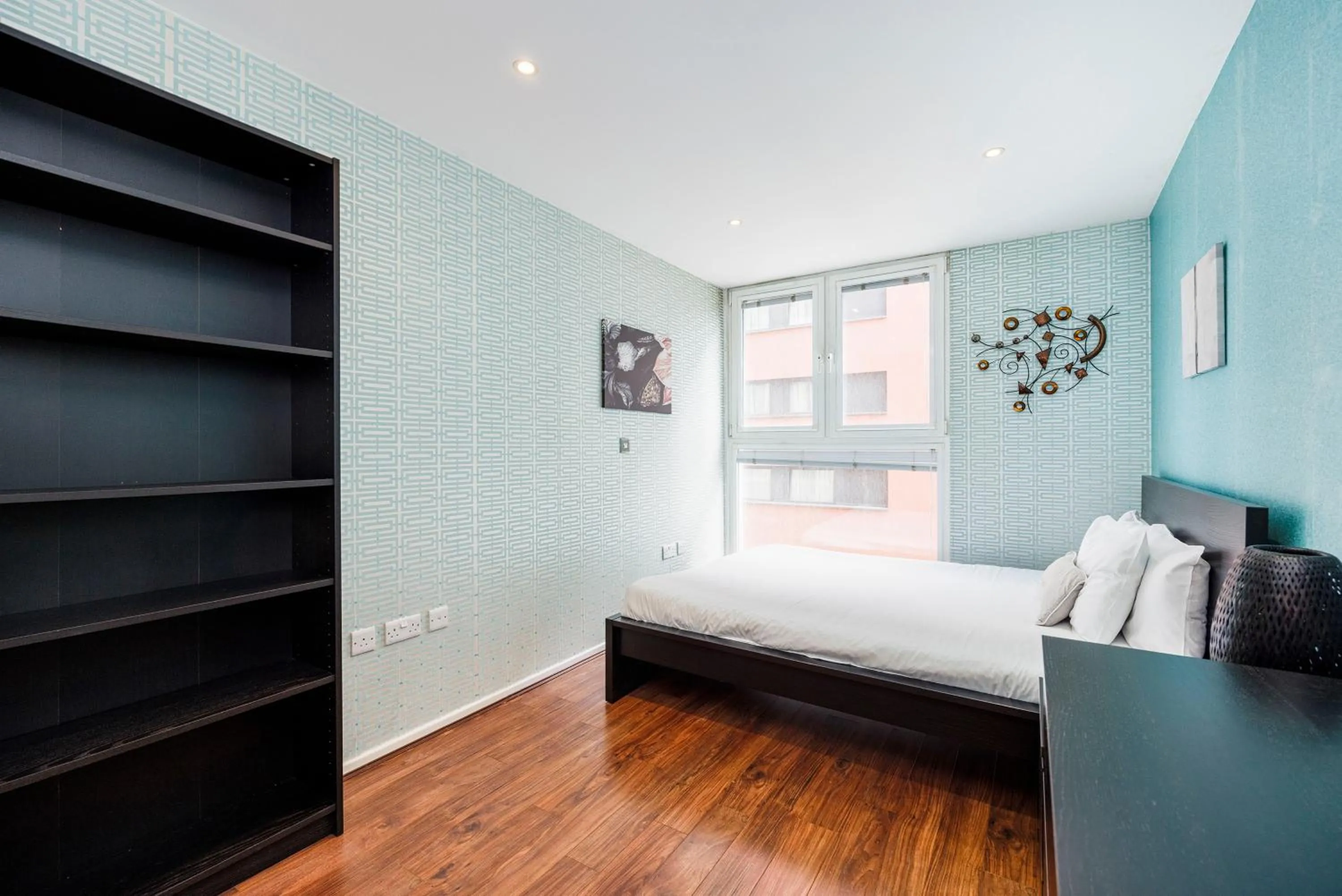 Bed in Austin David Apartments ExCeL