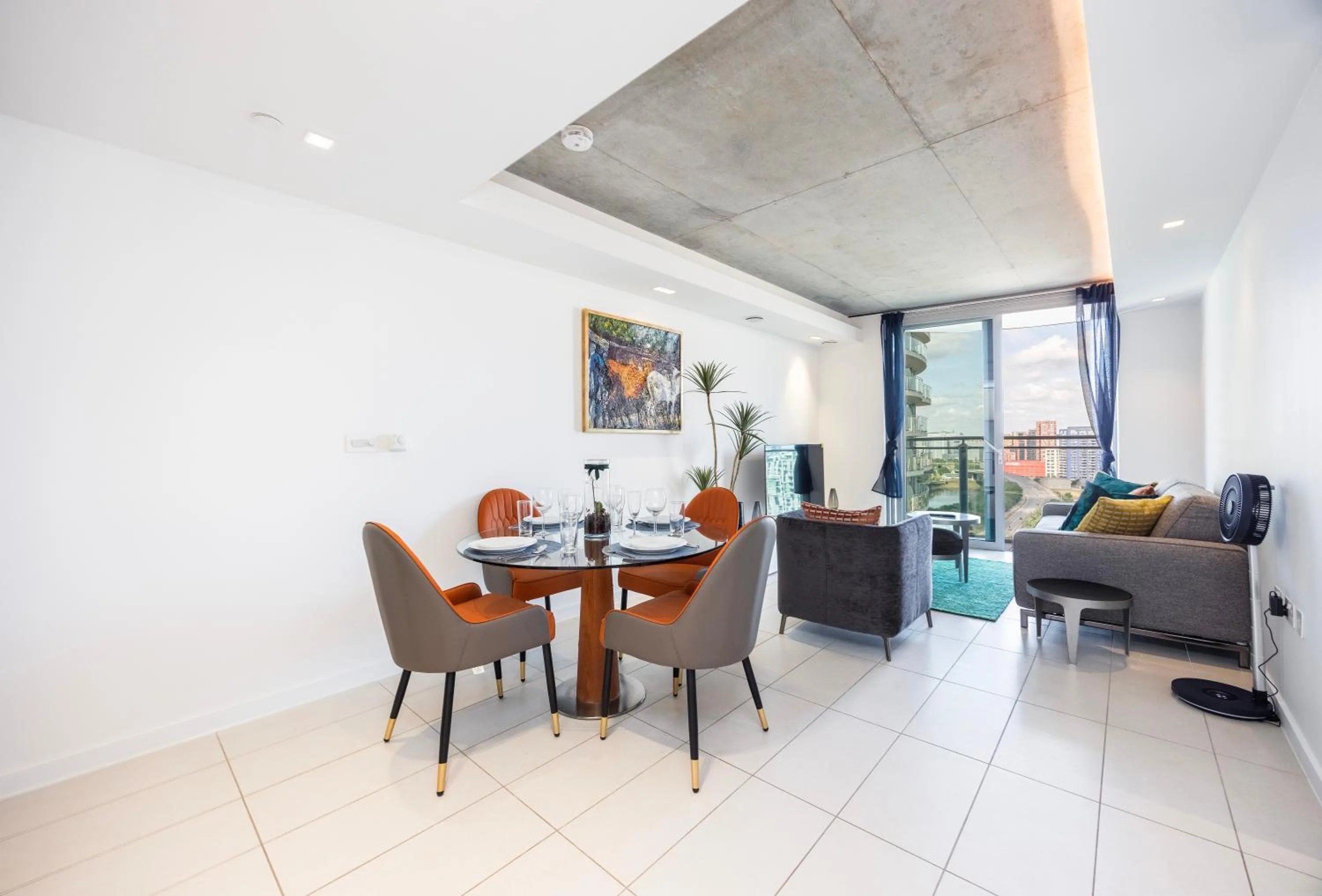 TV and multimedia in Austin David Apartments ExCeL