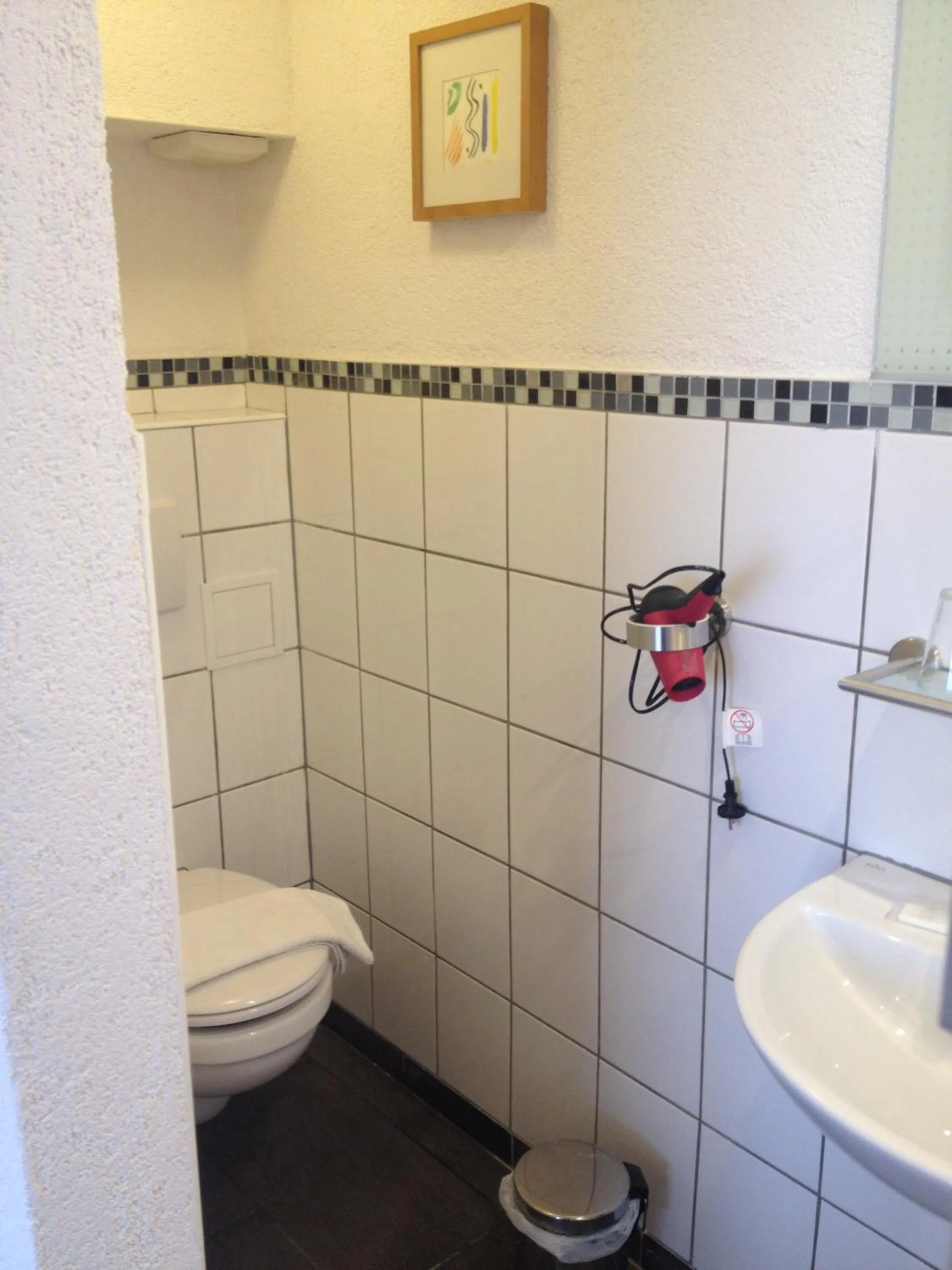 Bathroom in Hotel Saarland Lebach