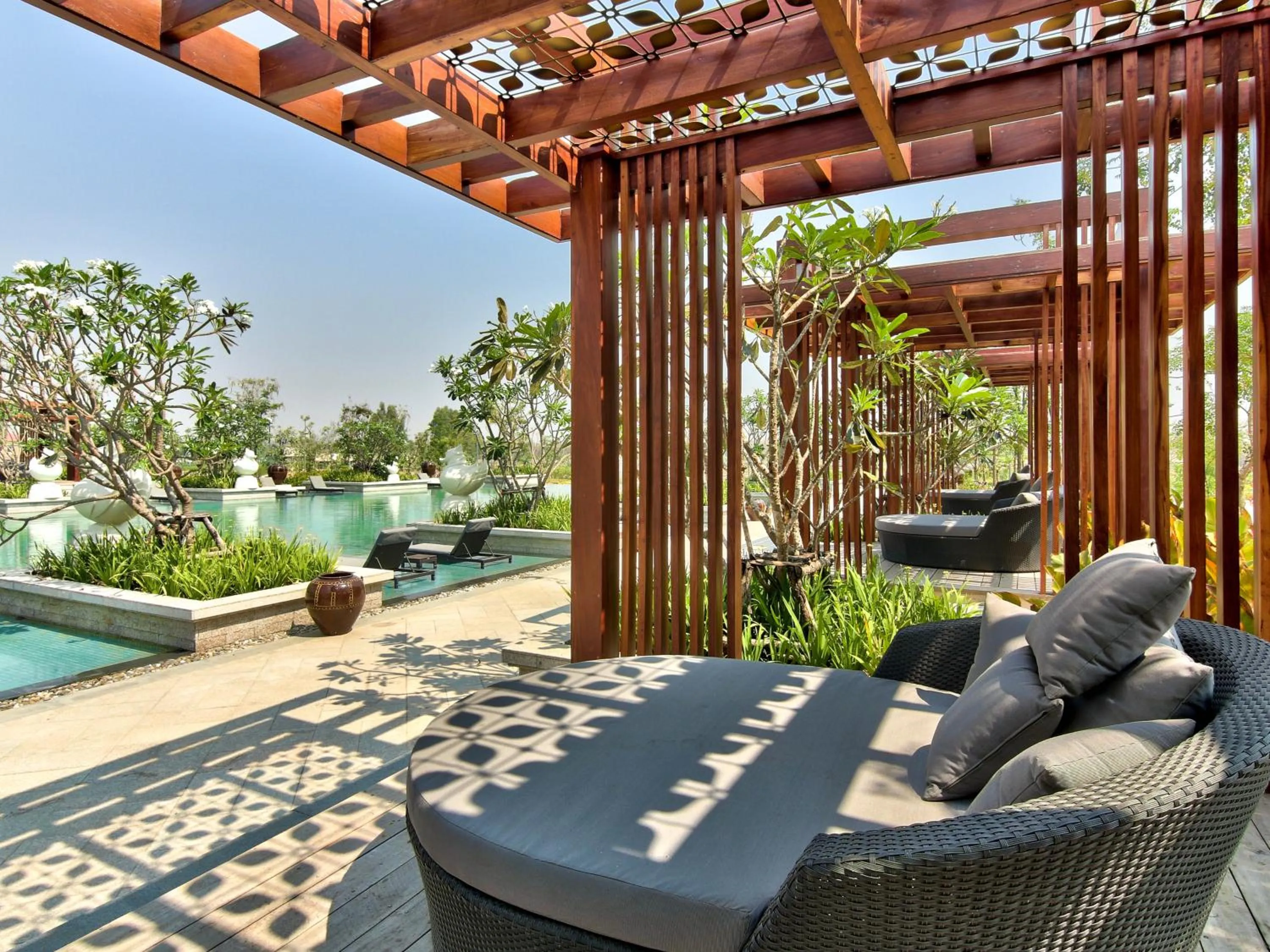 Swimming pool in Hilton Nay Pyi Taw