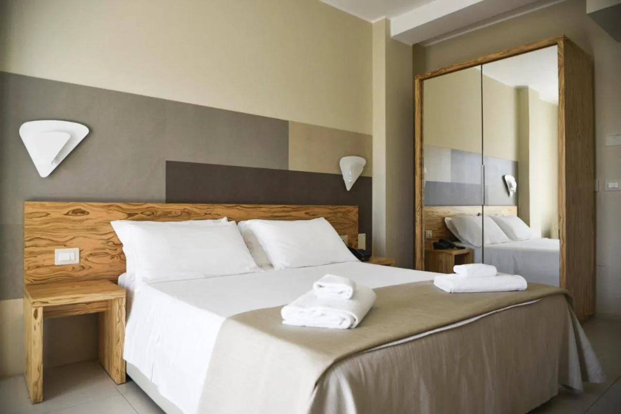 Bed in Hotel la Spiaggia