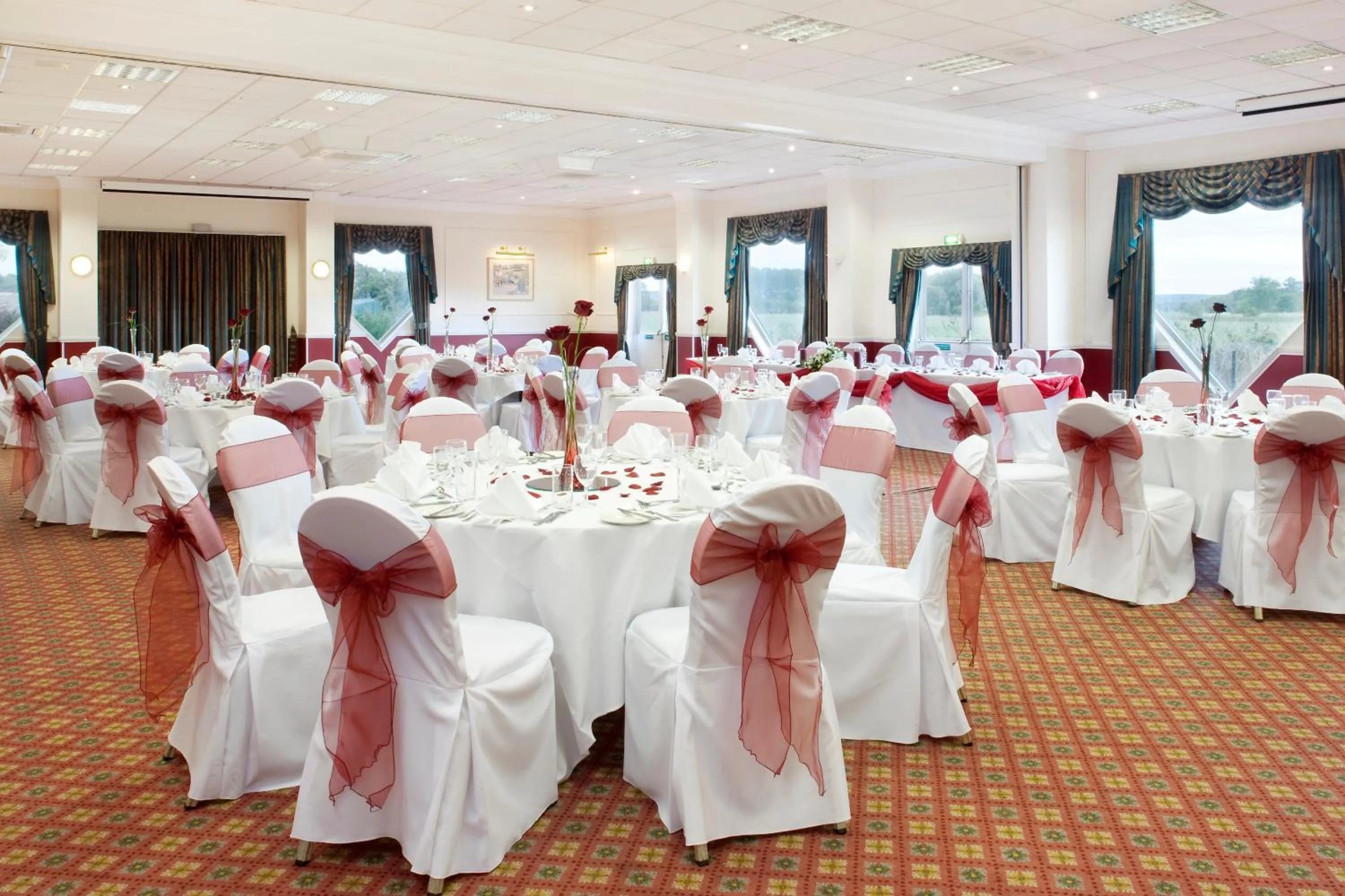 Banquet/Function facilities in Citrus Hotel Coventry South by Compass Hospitality