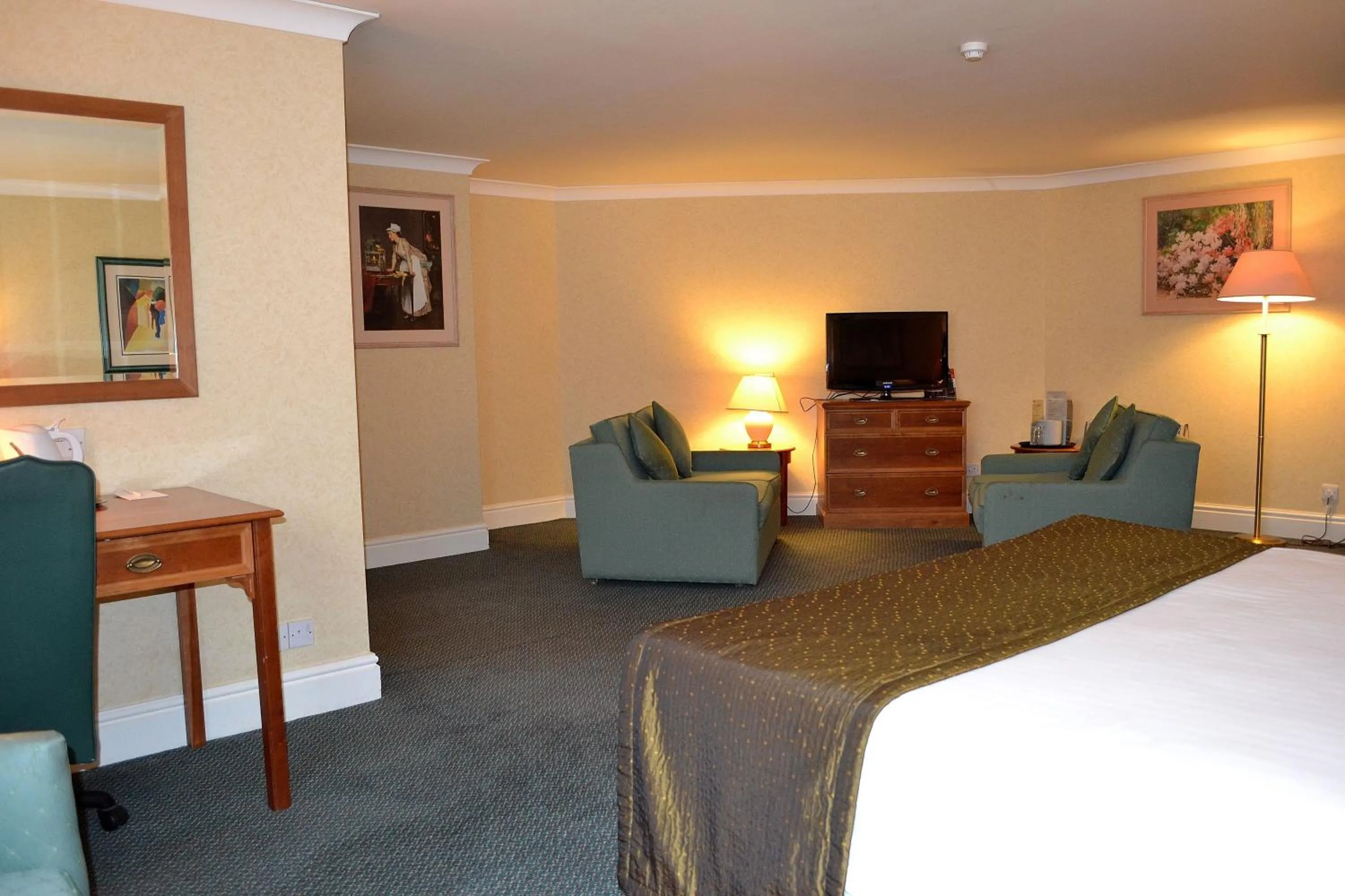 Photo of the whole room in Citrus Hotel Coventry South by Compass Hospitality