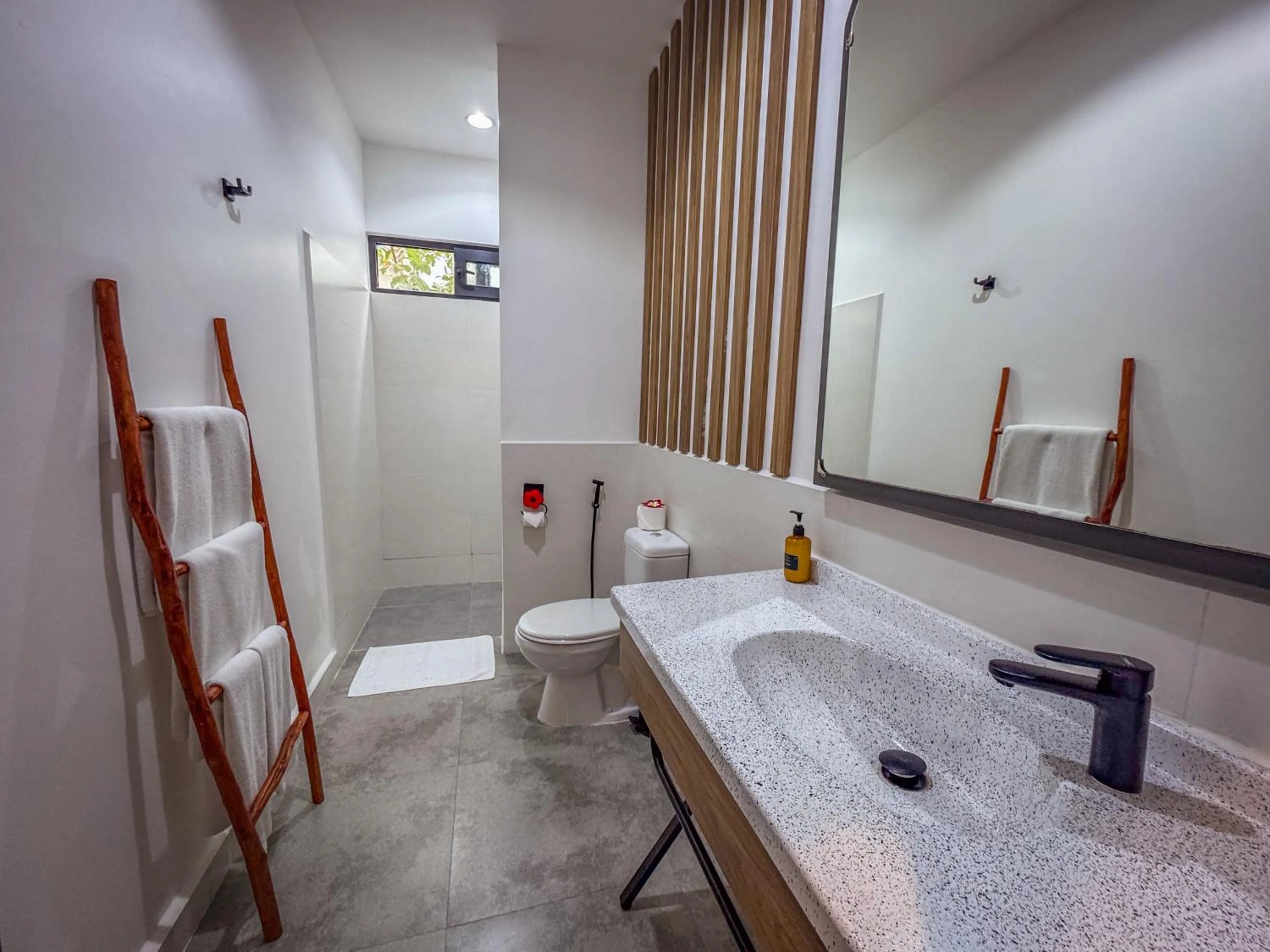 Shower in The Bali Resort Zanzibar