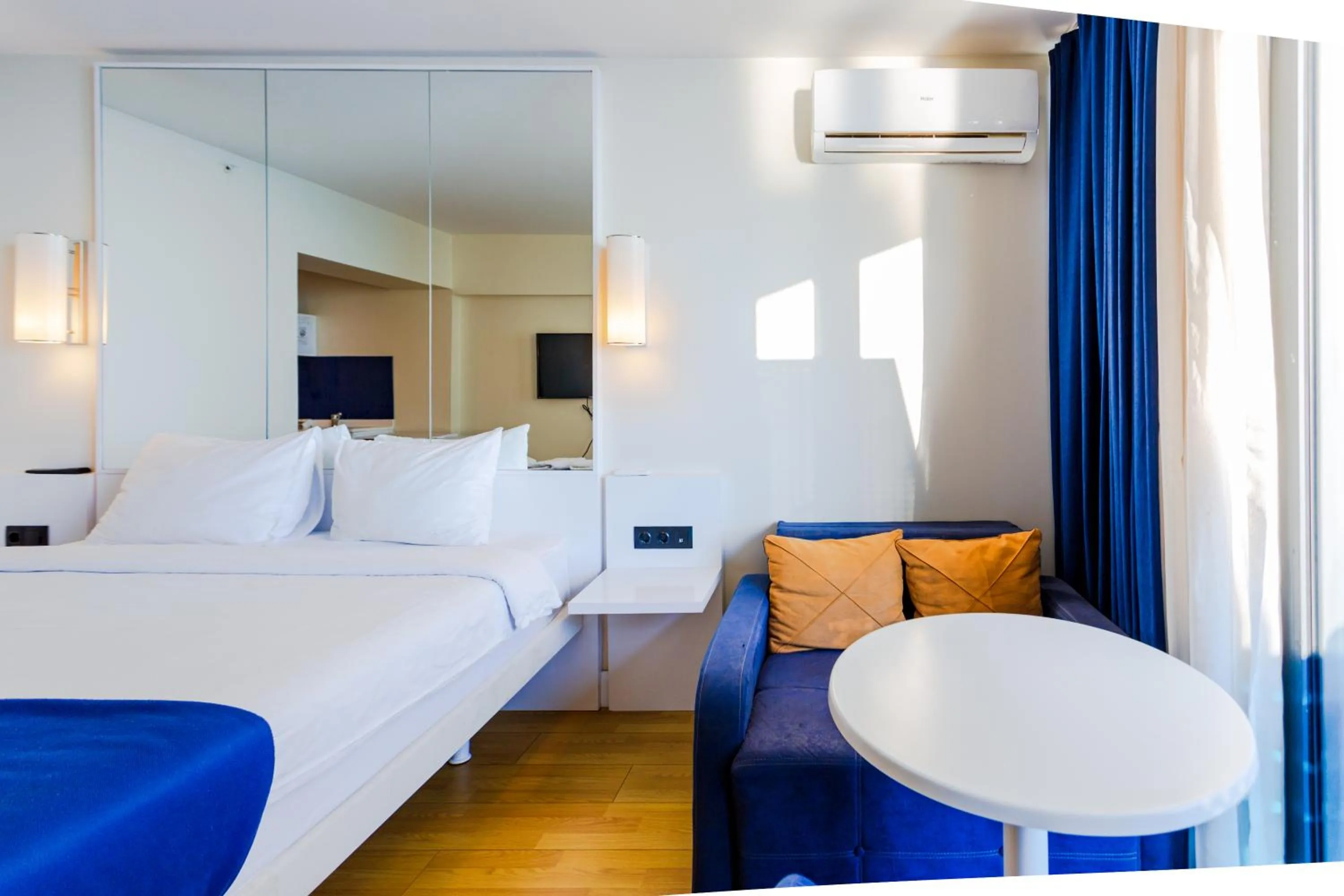 Bed in Orbi City Hotel