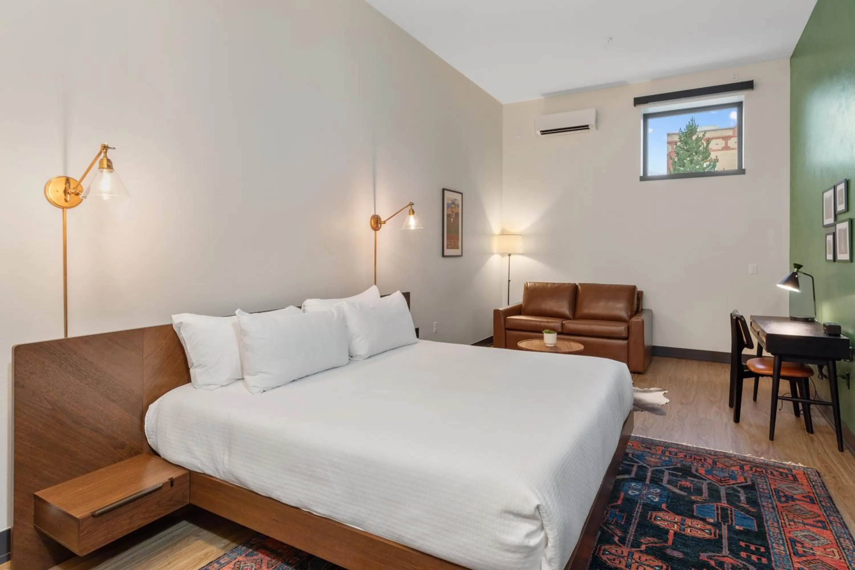 Bed in The Rathbone Hotel