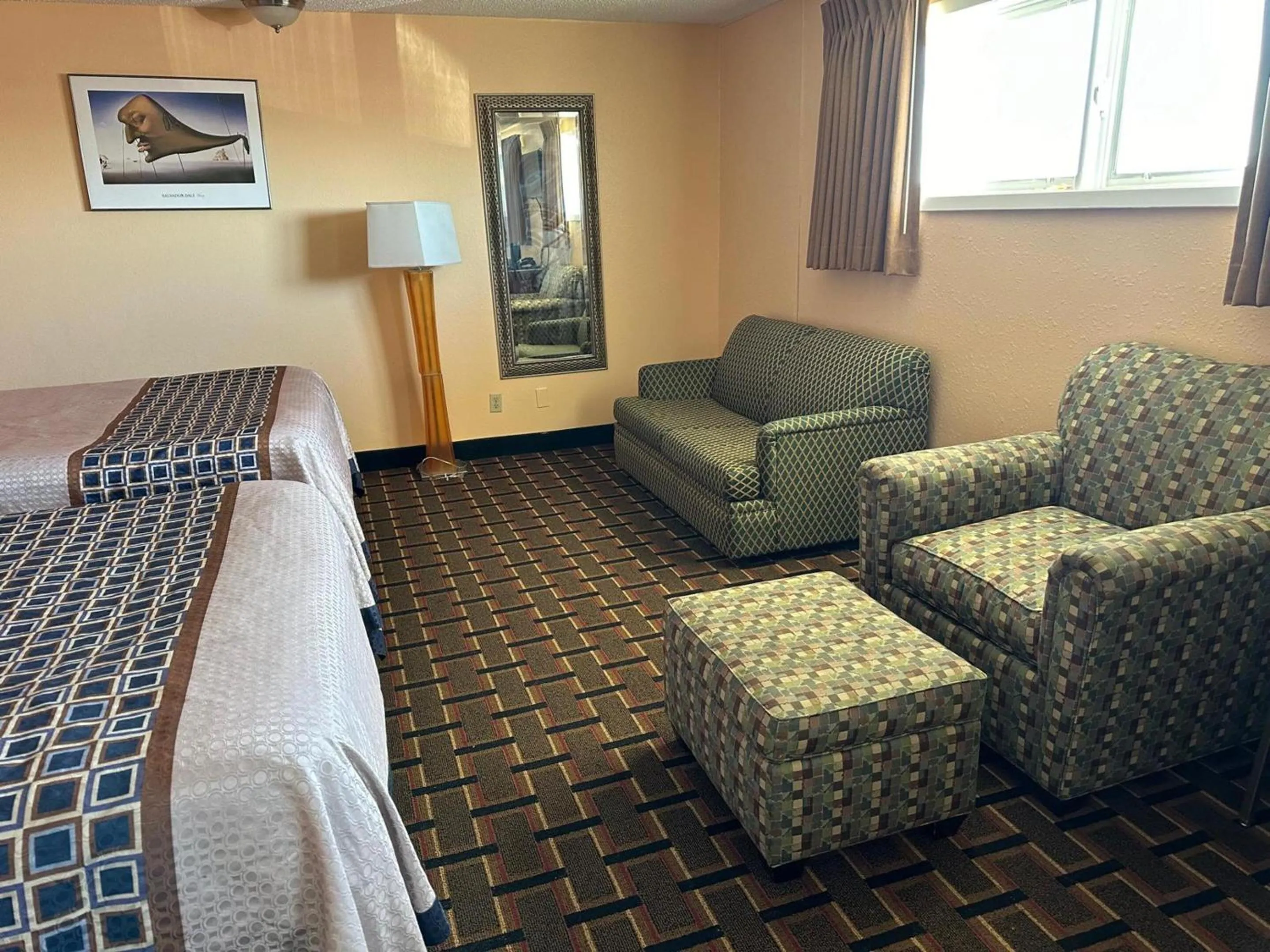 Bed in Stay Inn by OYO Near I 80 Lincoln West