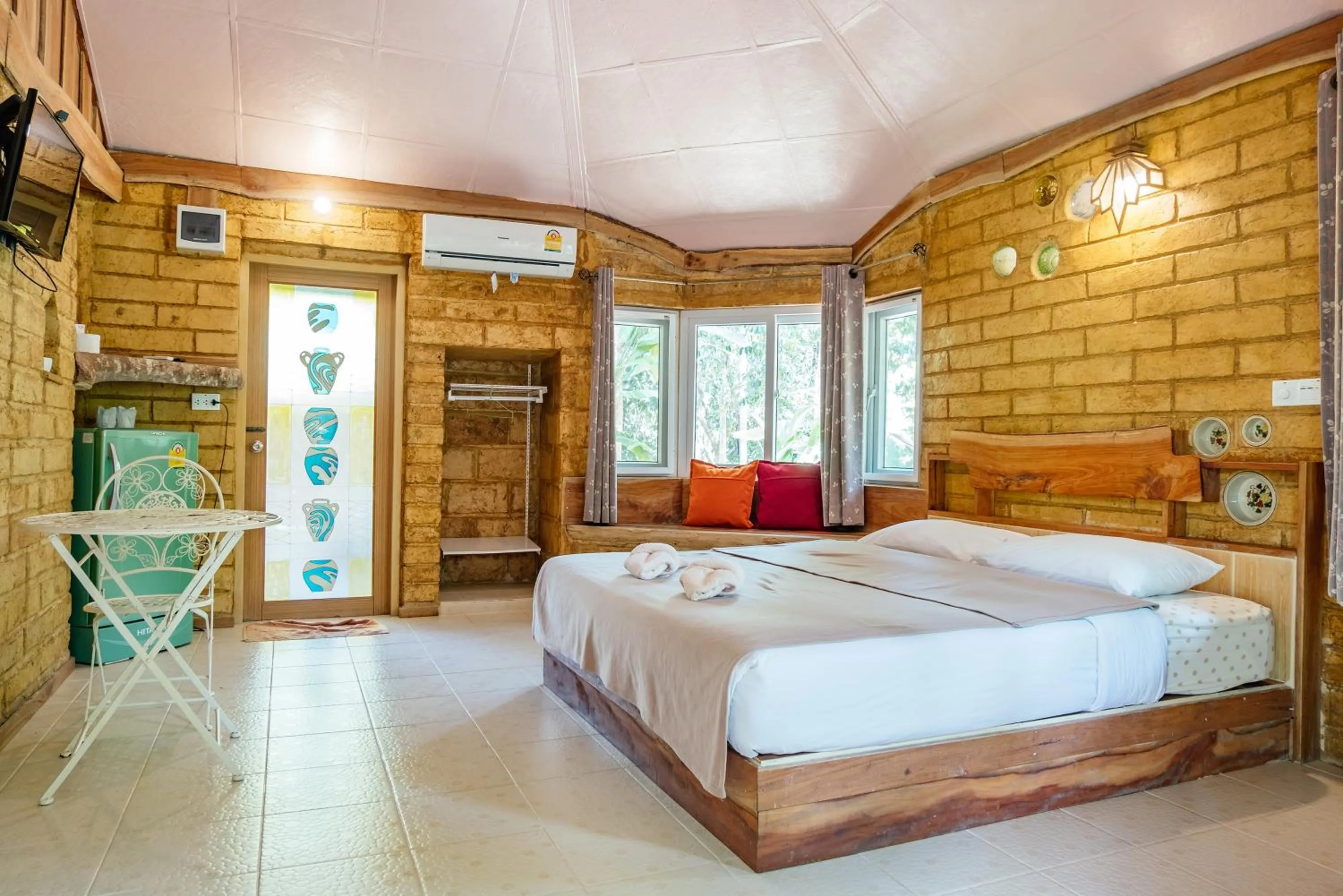 Bed in Baandin Chiewlarn