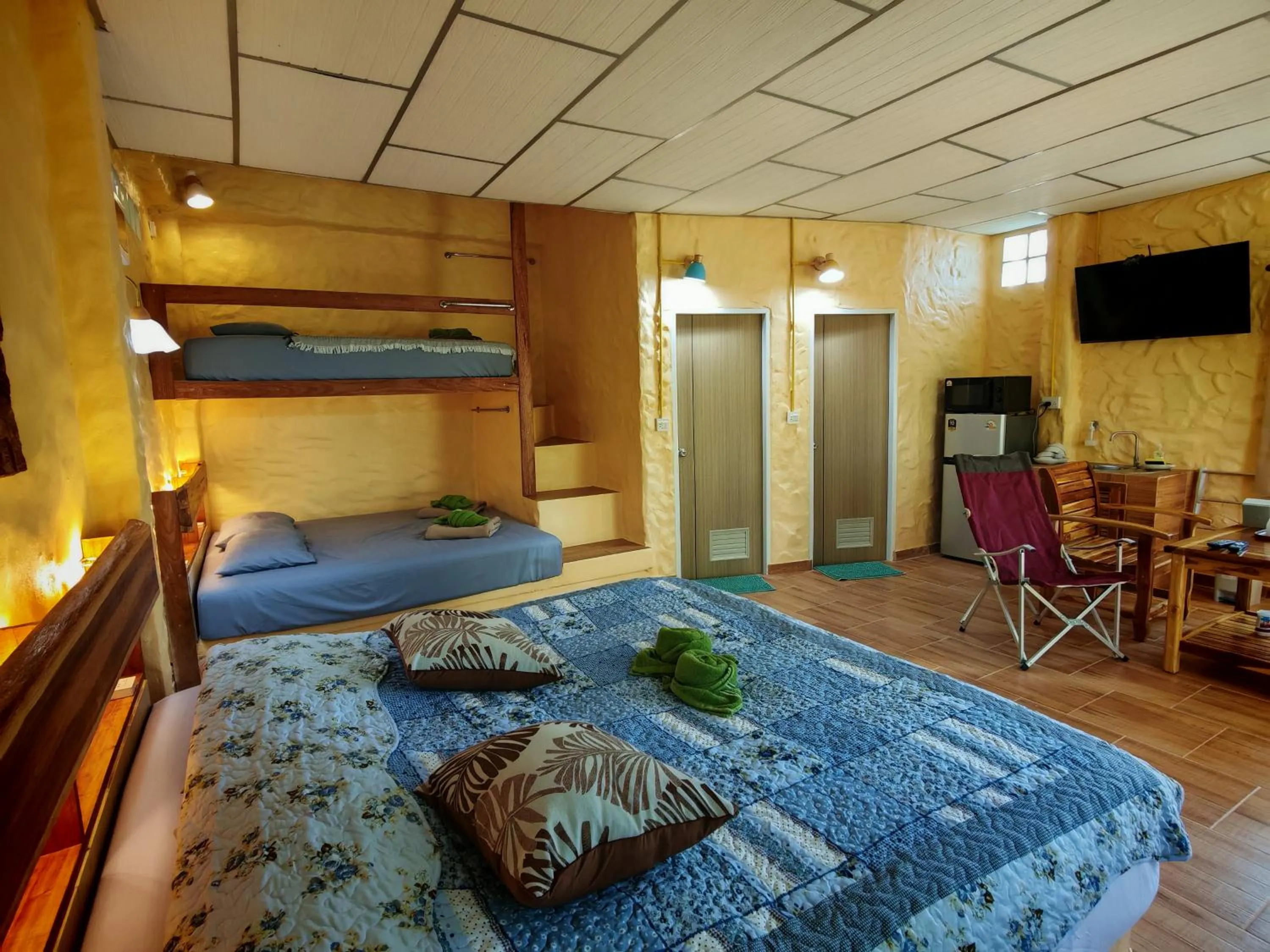 Bed in Baandin Chiewlarn