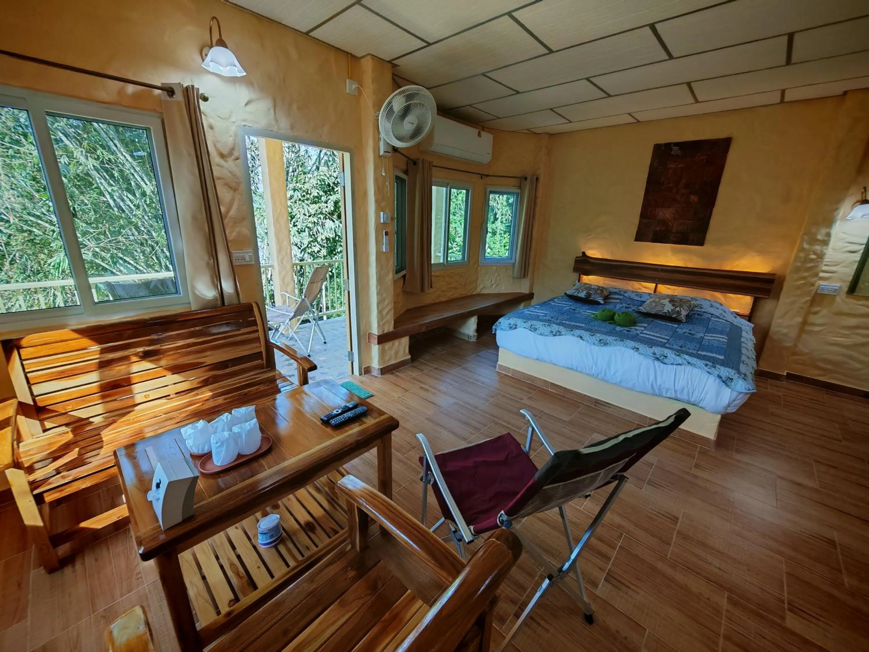 Bed in Baandin Chiewlarn