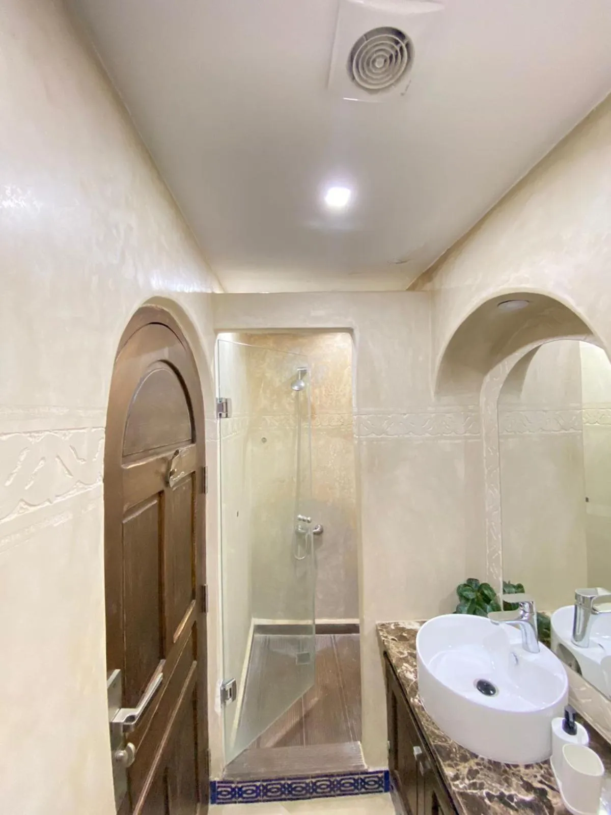 Bathroom in Riad Gharnata
