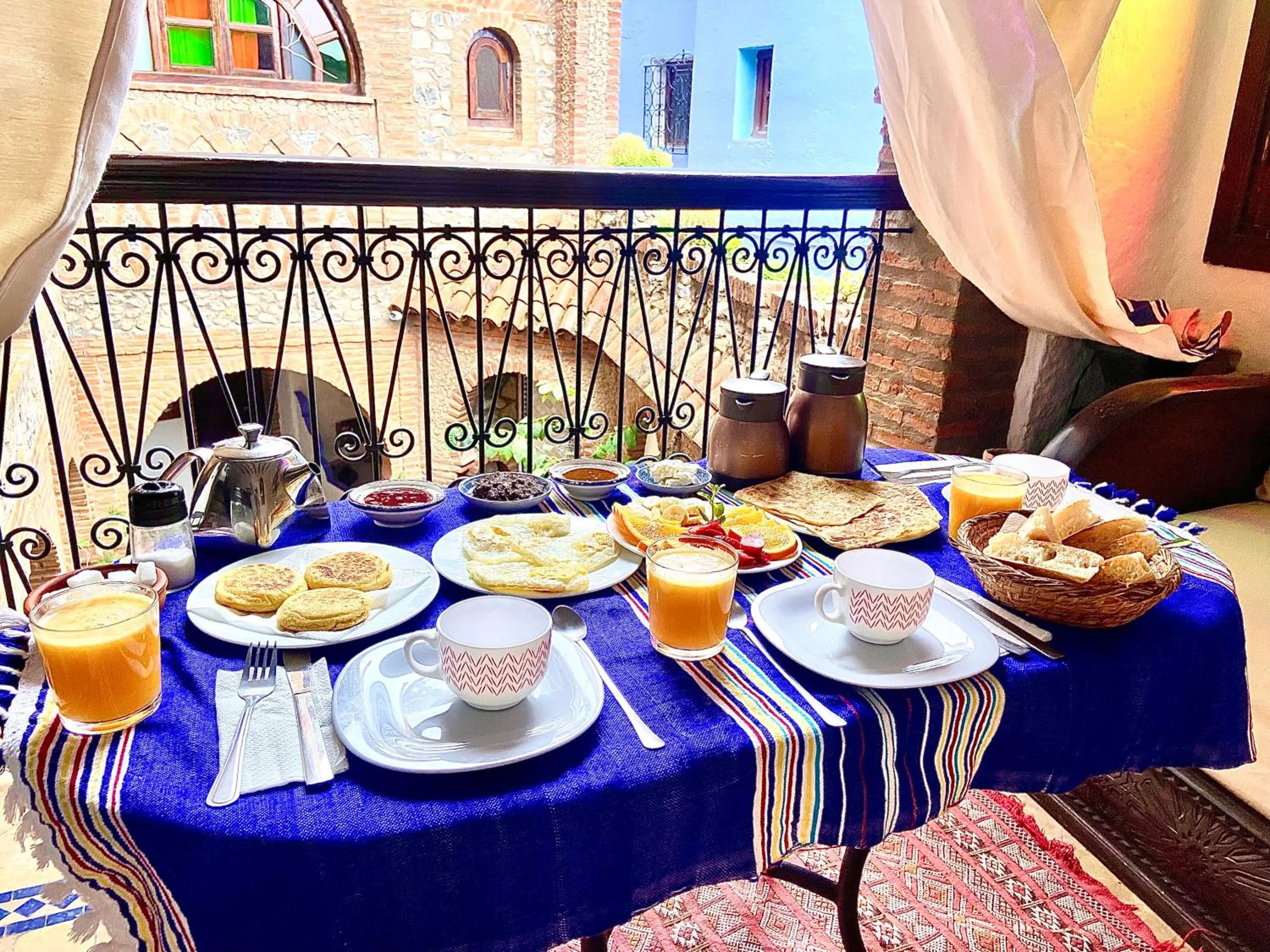 Breakfast in Riad Gharnata
