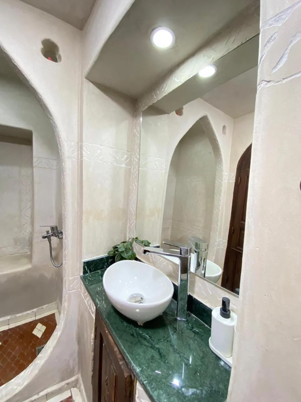 Bathroom in Riad Gharnata