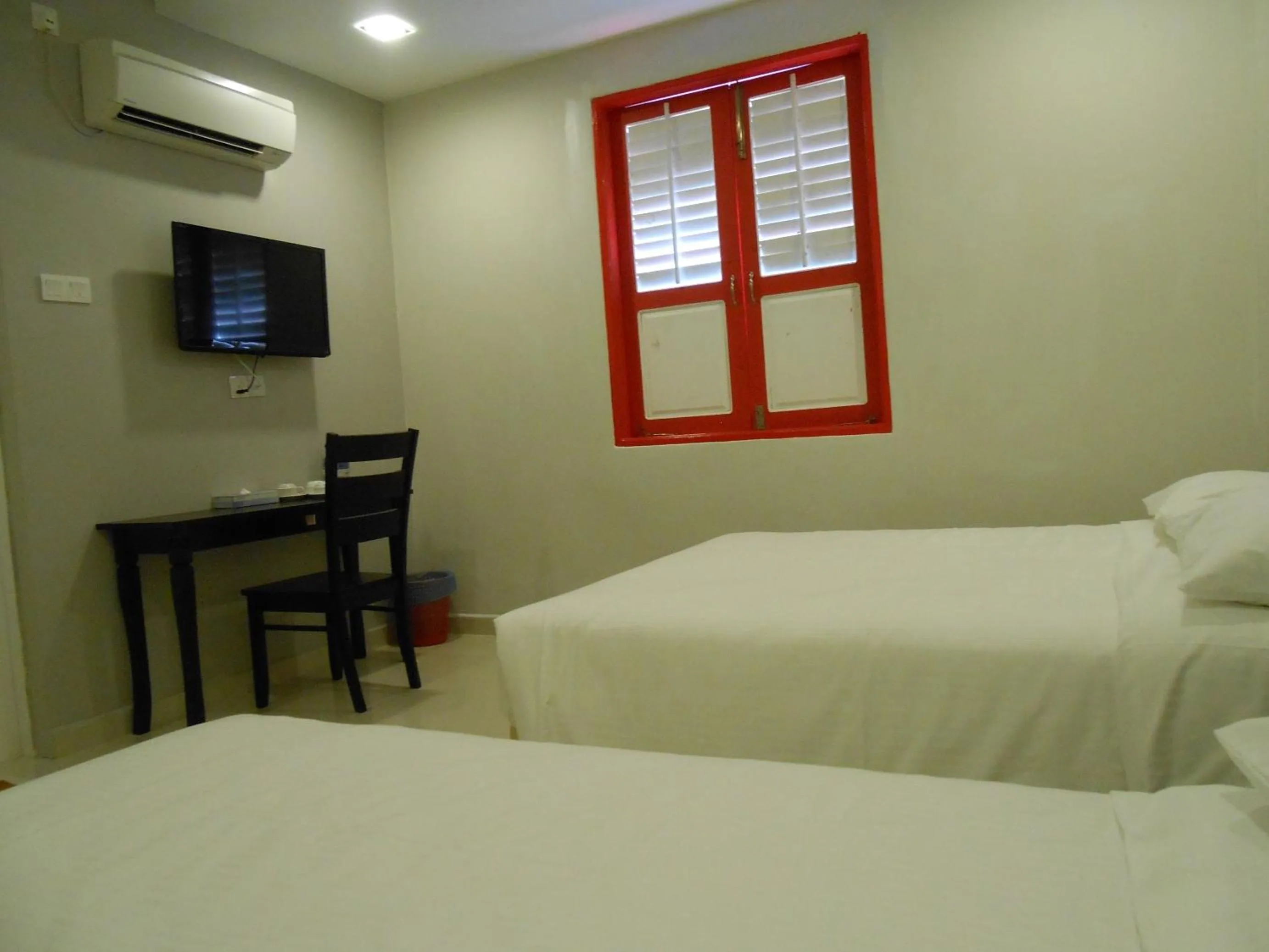 Photo of the whole room in KT Chinatown Lodge