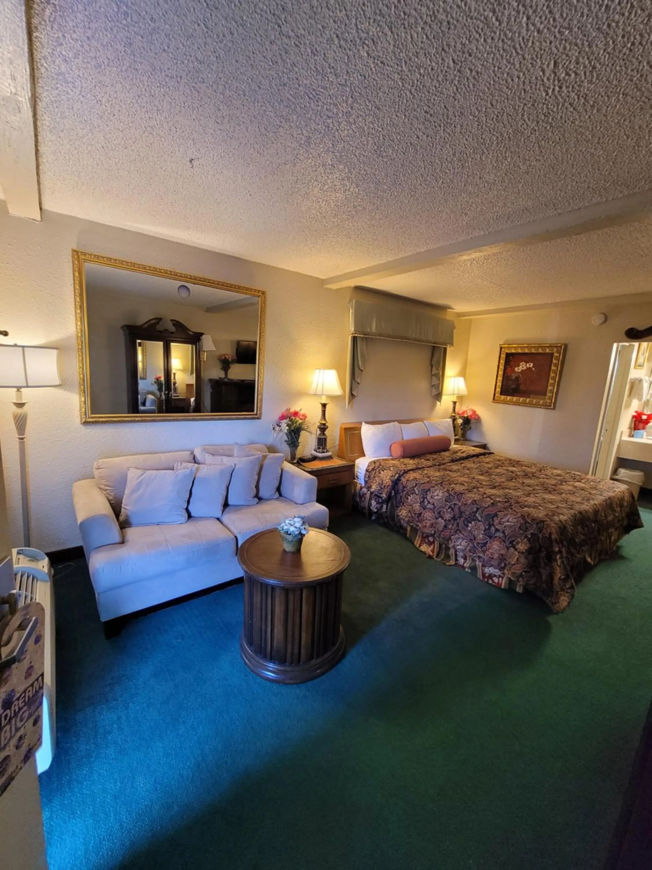 Express Inn and Suites