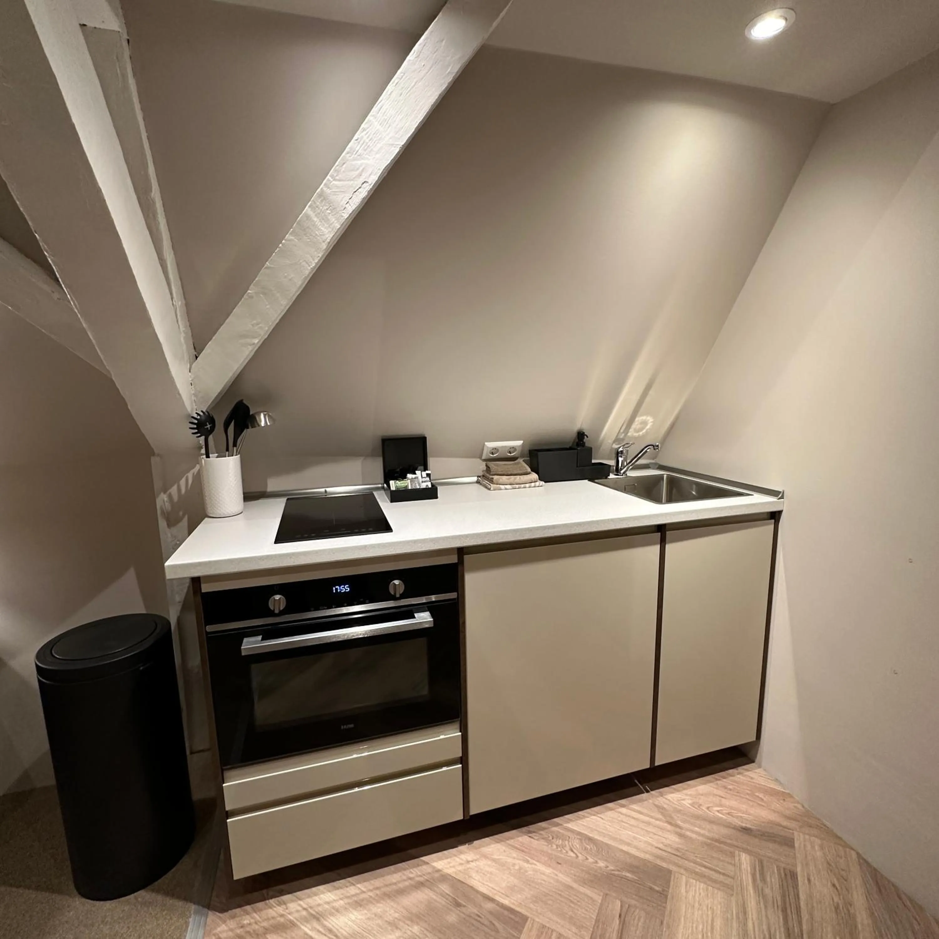 Kitchen or kitchenette in Hotel Grand Canal