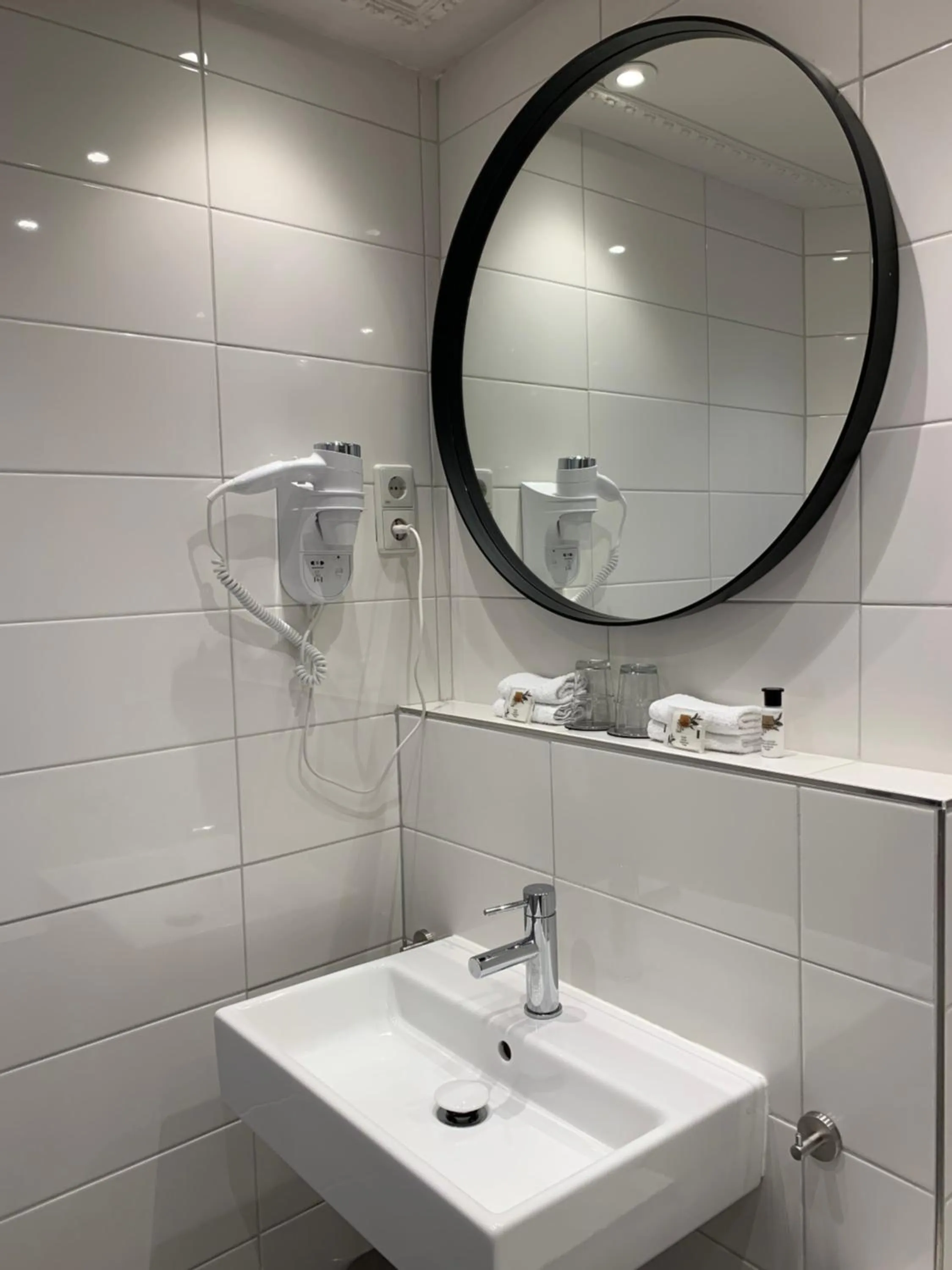 Bathroom in Hotel Grand Canal