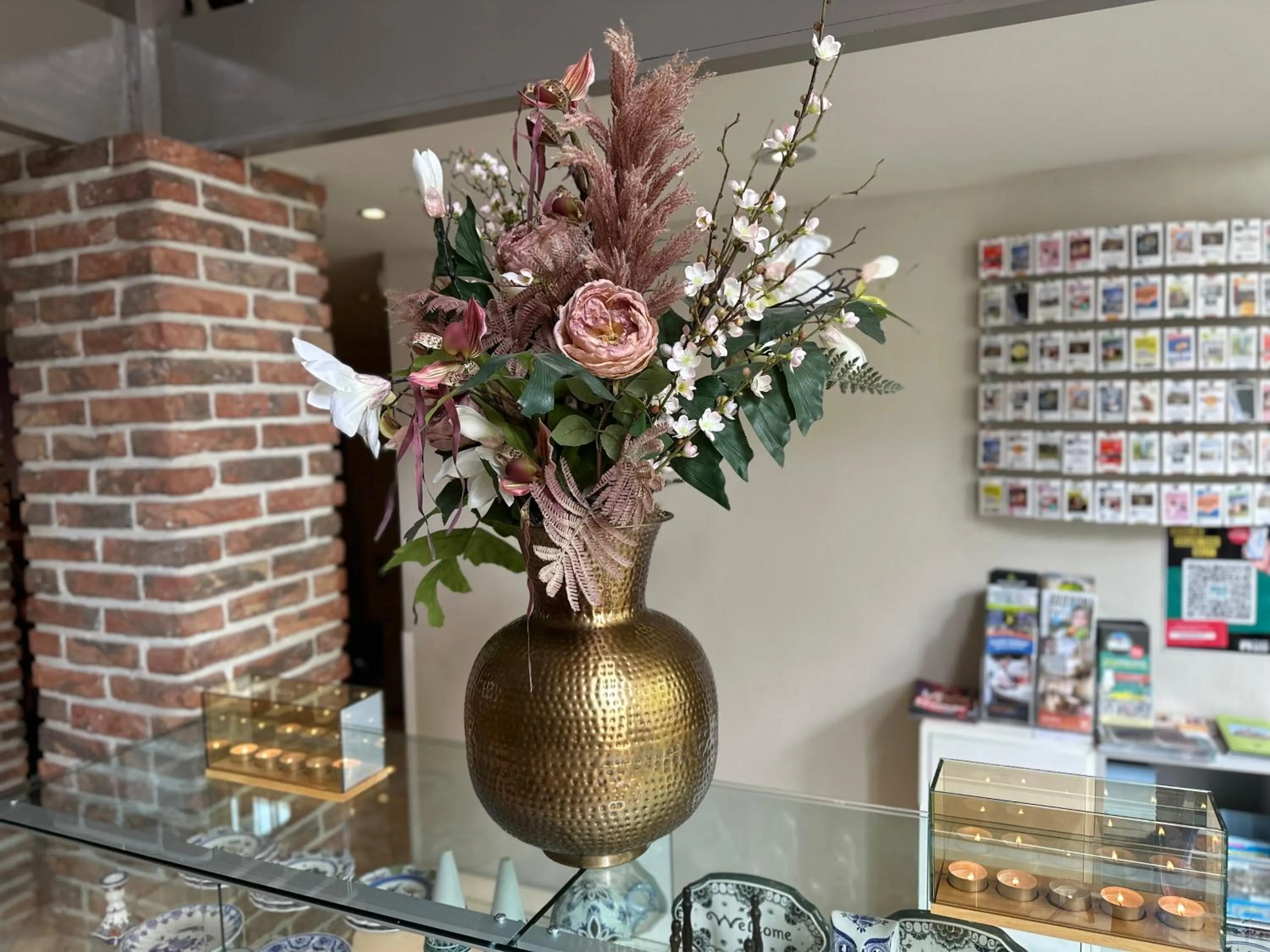 On-site shops in Hotel Grand Canal