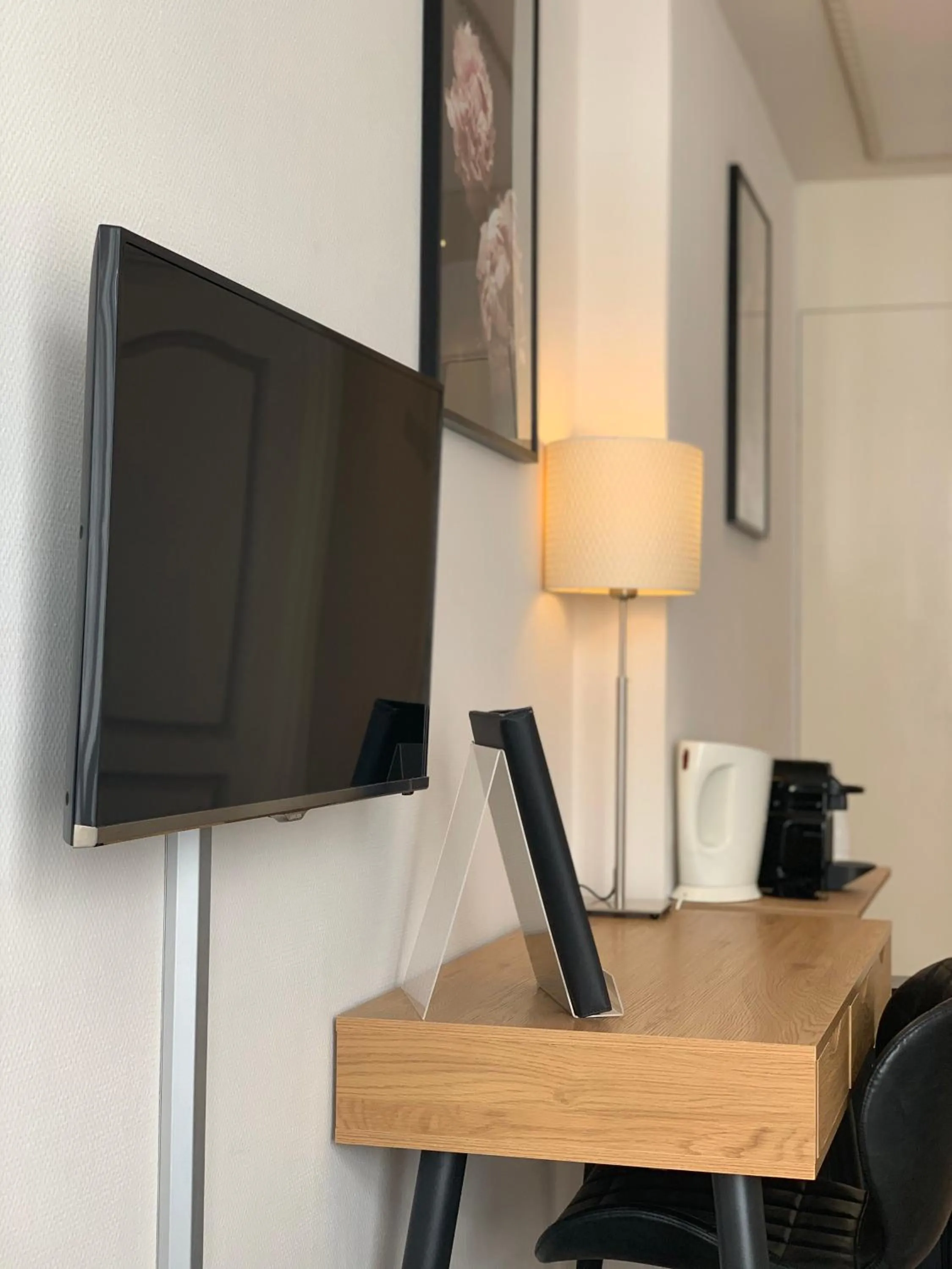 TV and multimedia in Hotel Grand Canal