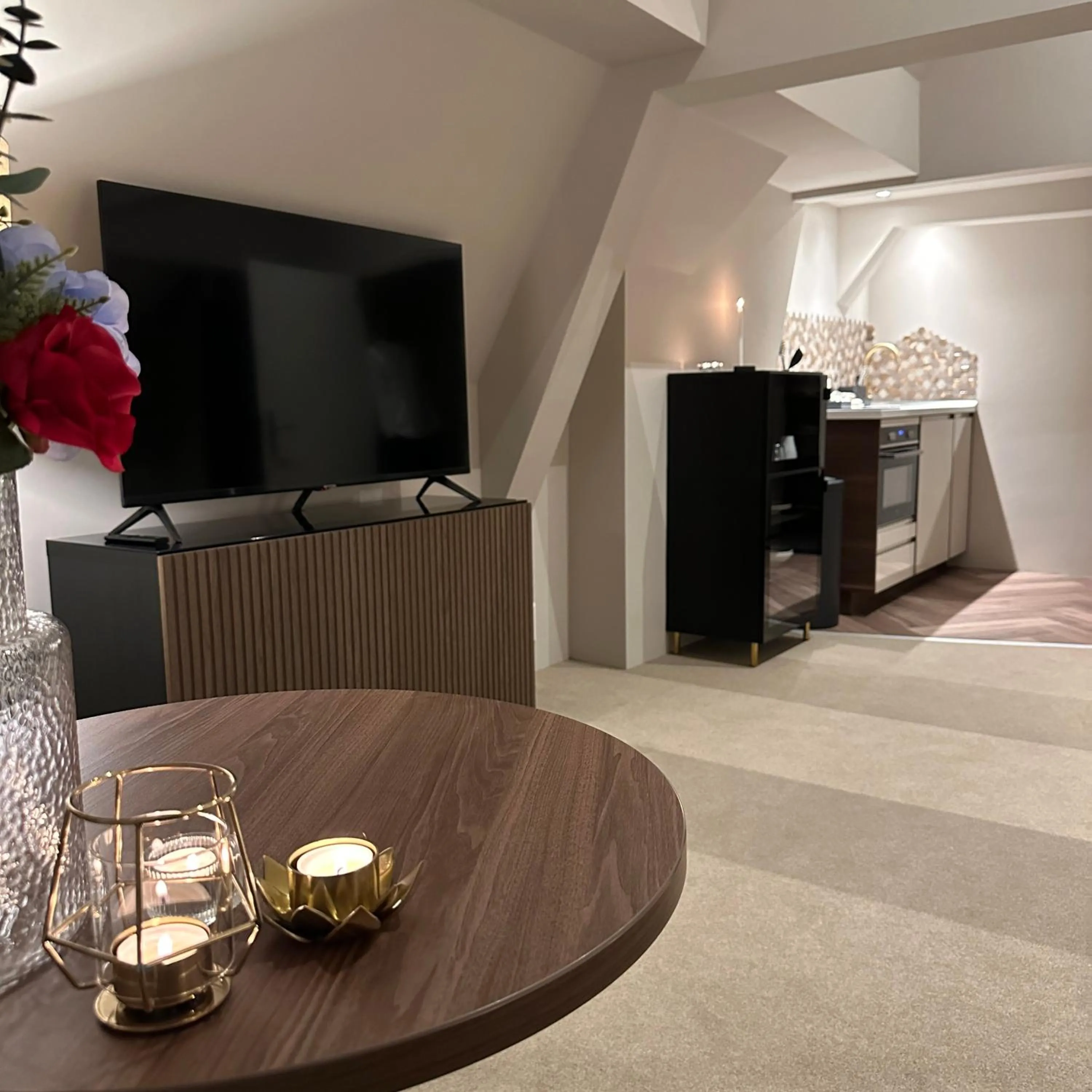 TV and multimedia in Hotel Grand Canal