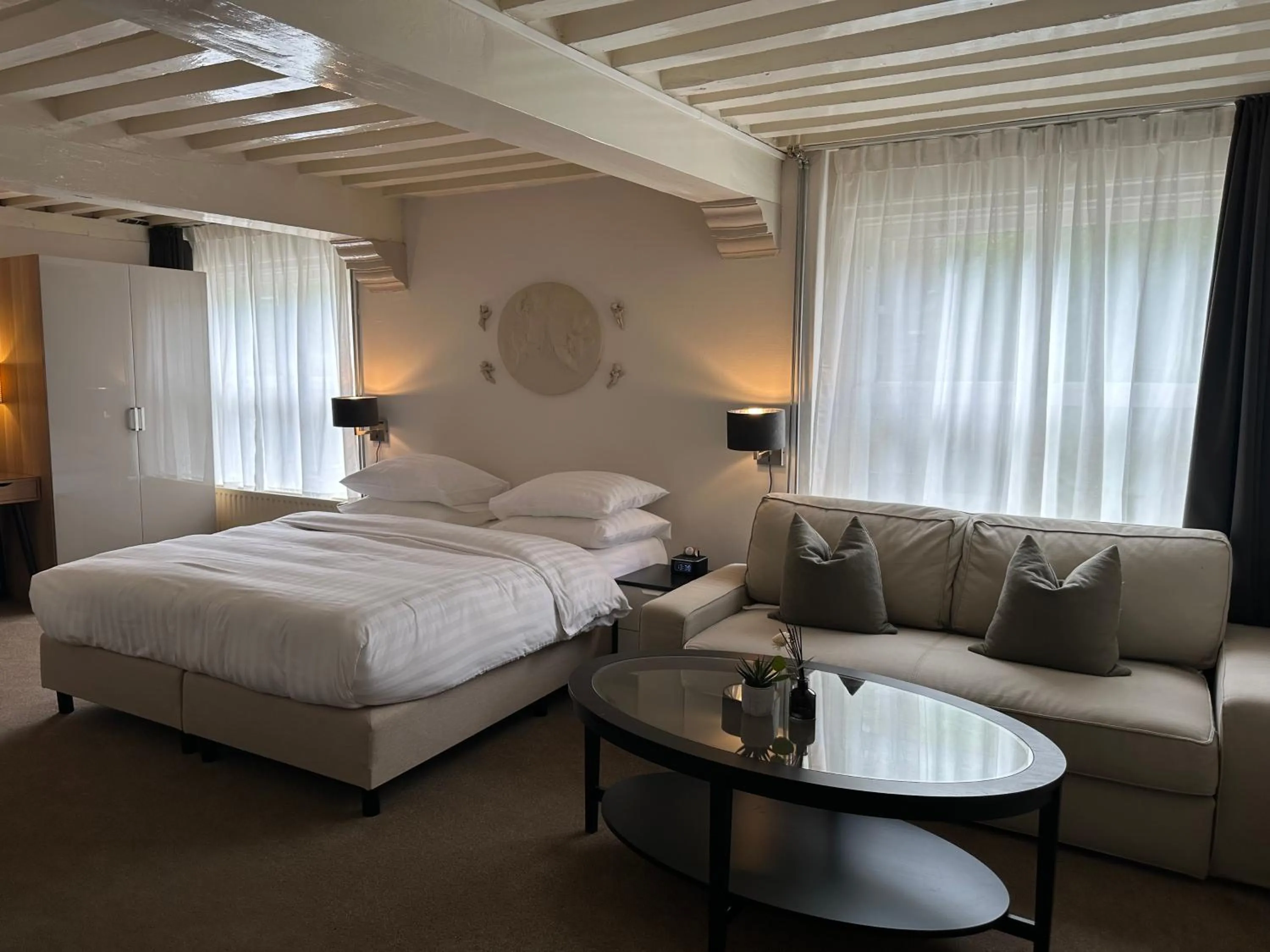 Bedroom, Bed in Hotel Grand Canal
