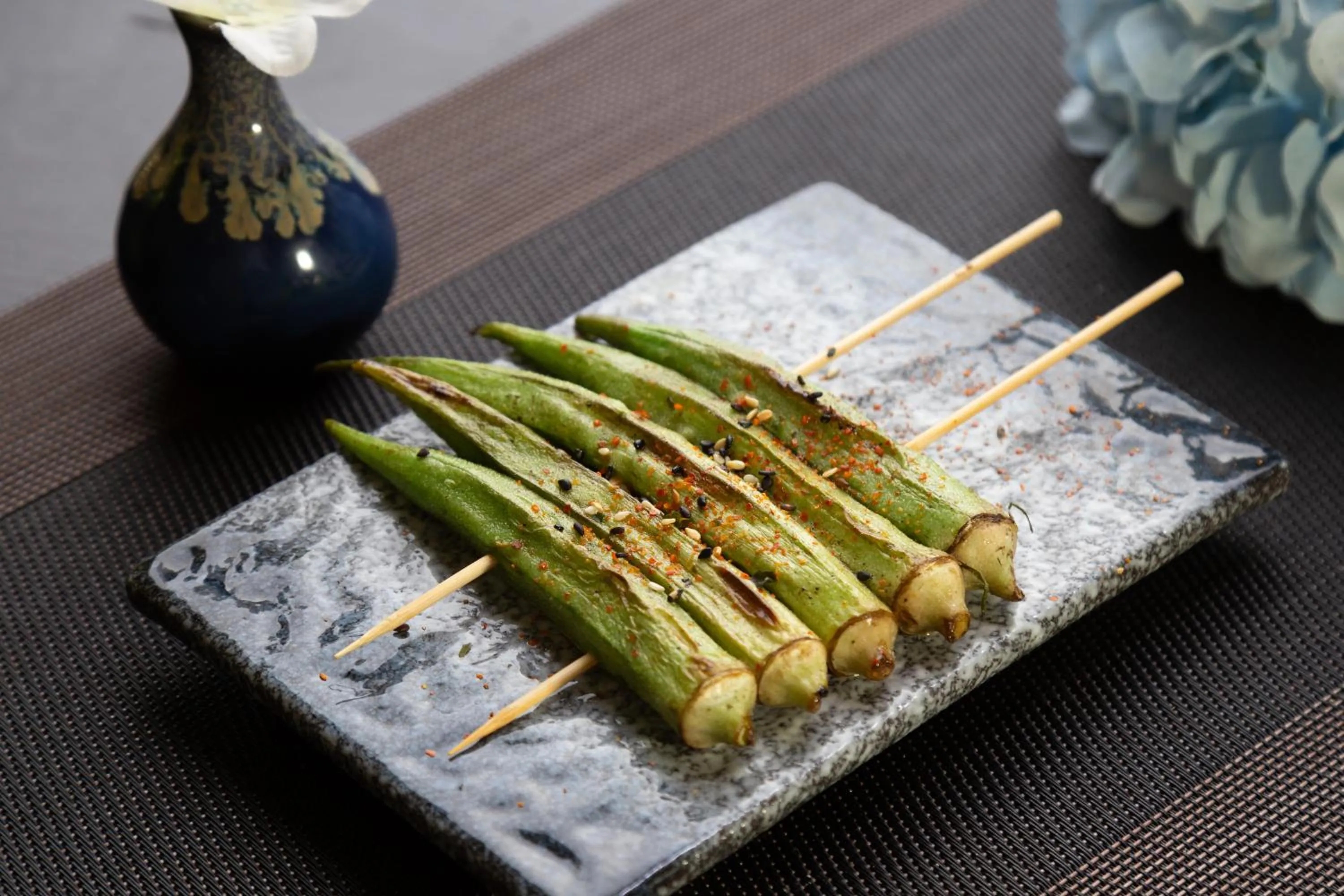 Food and drinks in Caravan Hotel by EHM