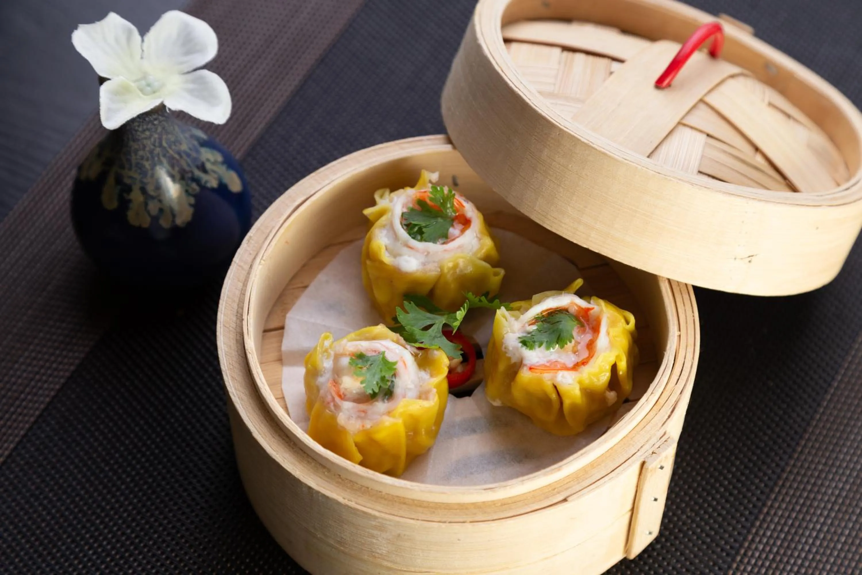 Food and drinks in Caravan Hotel by EHM