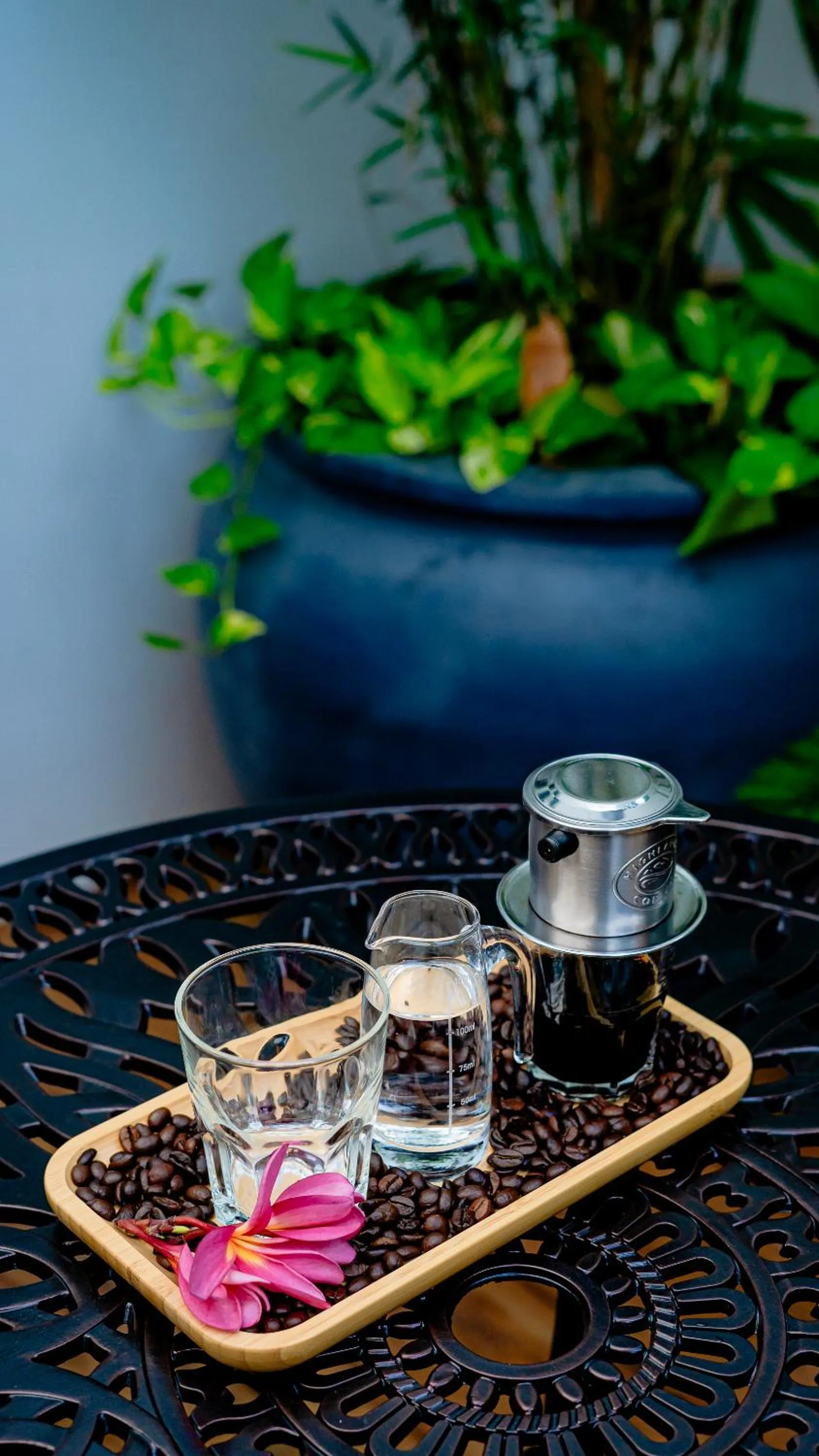 Coffee/tea facilities in Caravan Hotel by EHM