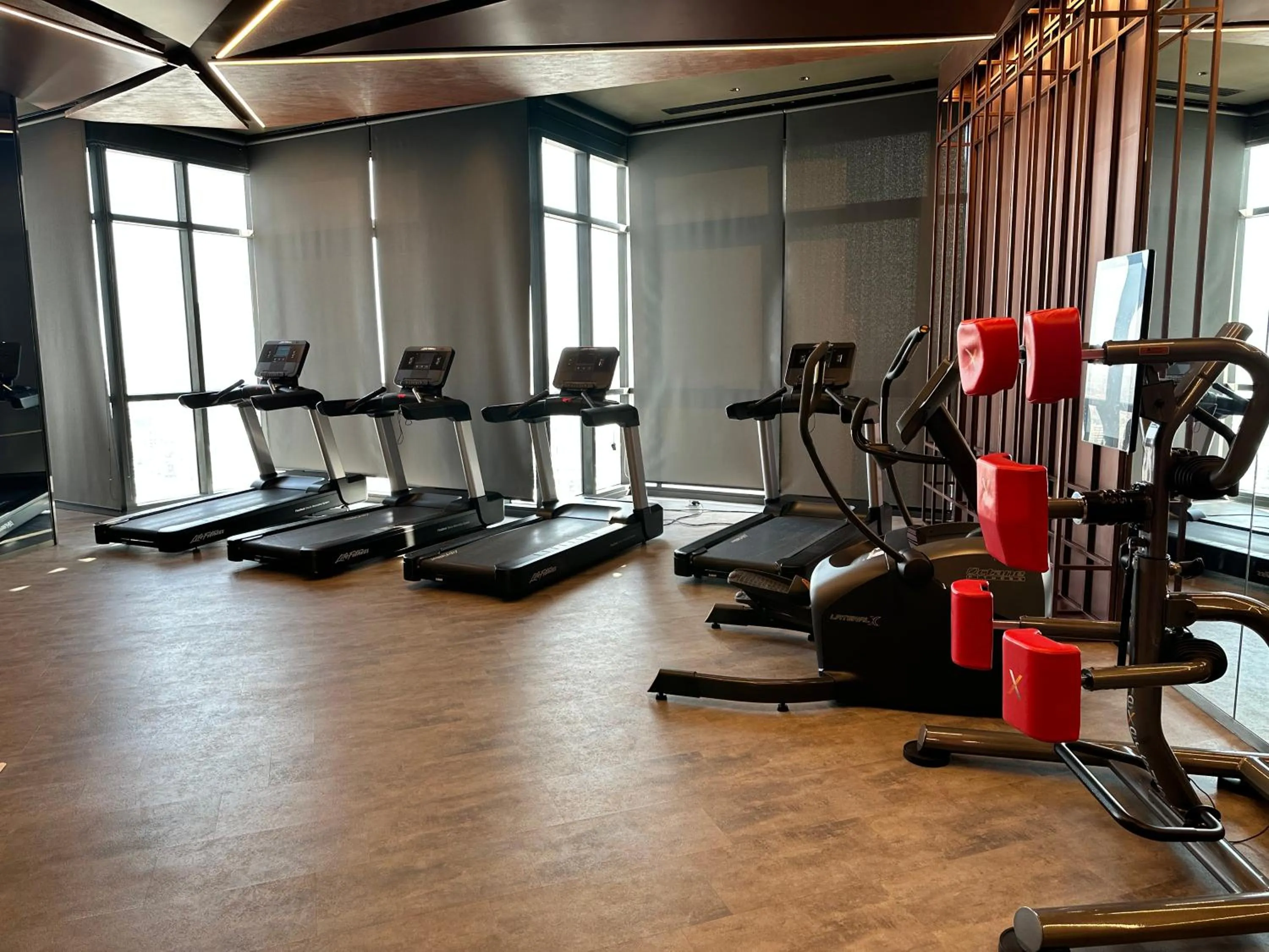 Fitness centre/facilities in EDGE Central Pattaya