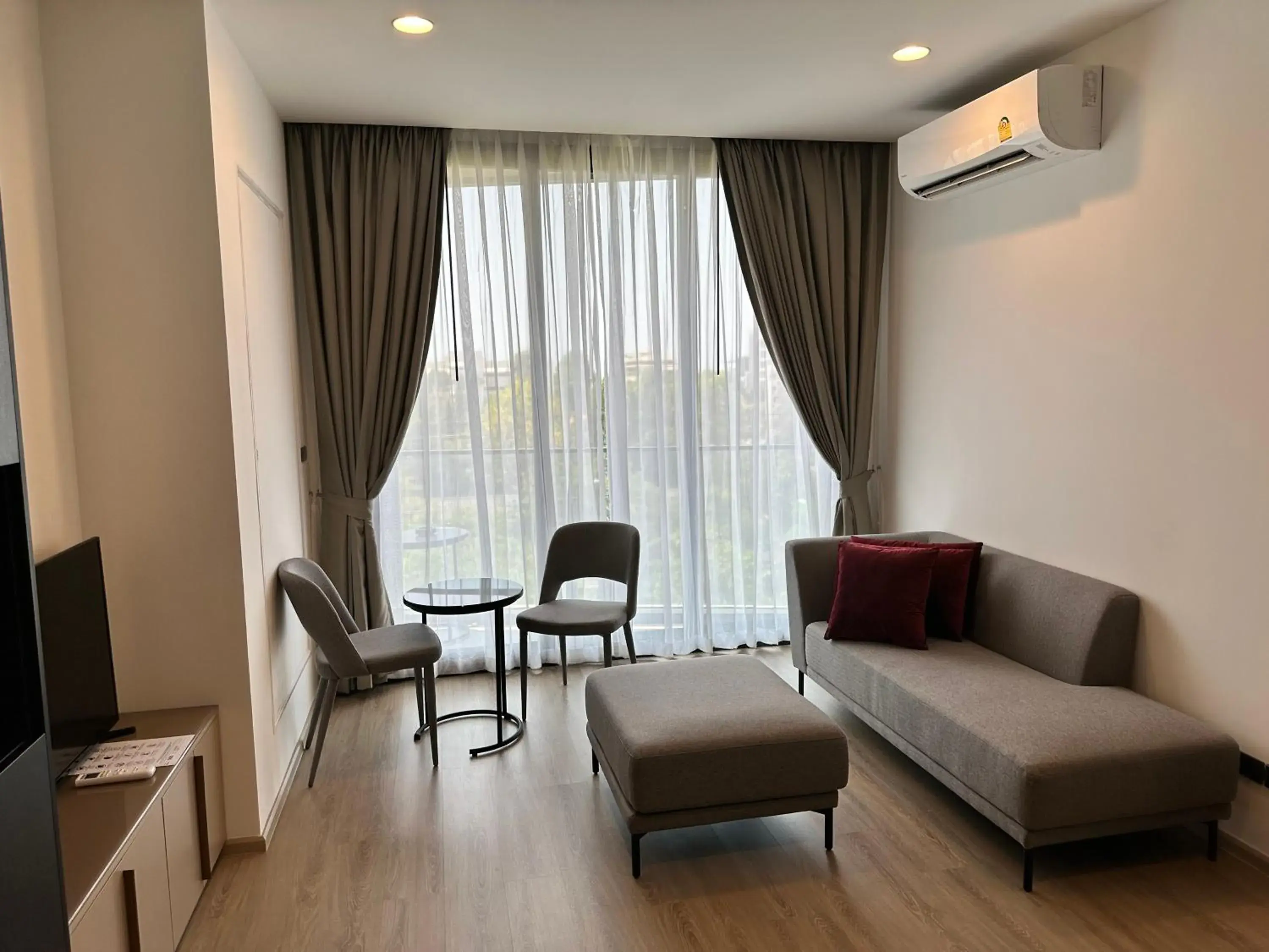 Two-Bedroom Suite in EDGE Central Pattaya Two-Bedroom Suite in EDGE Central Pattaya