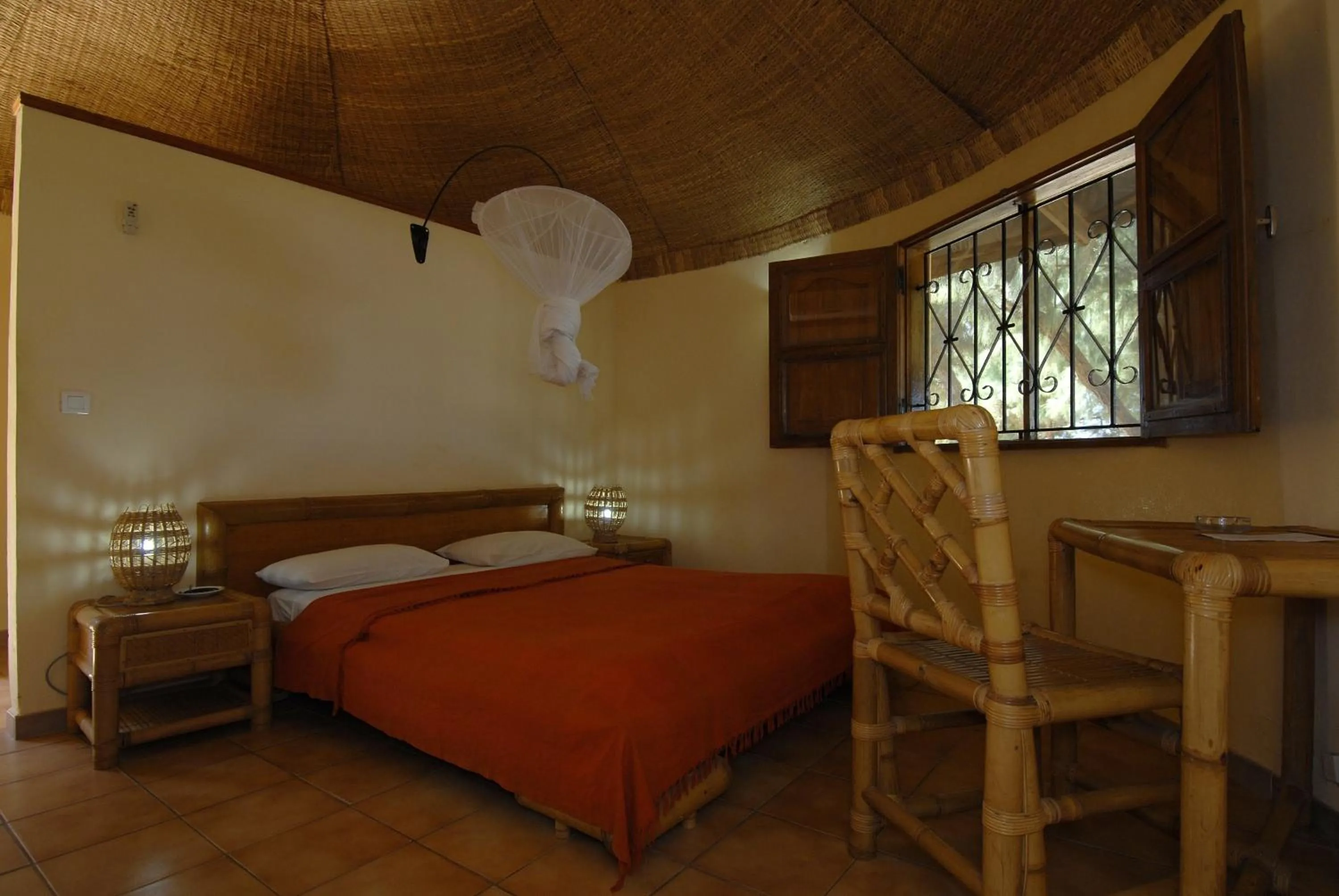 Photo of the whole room, Bed in Hotel Cap Saint Louis