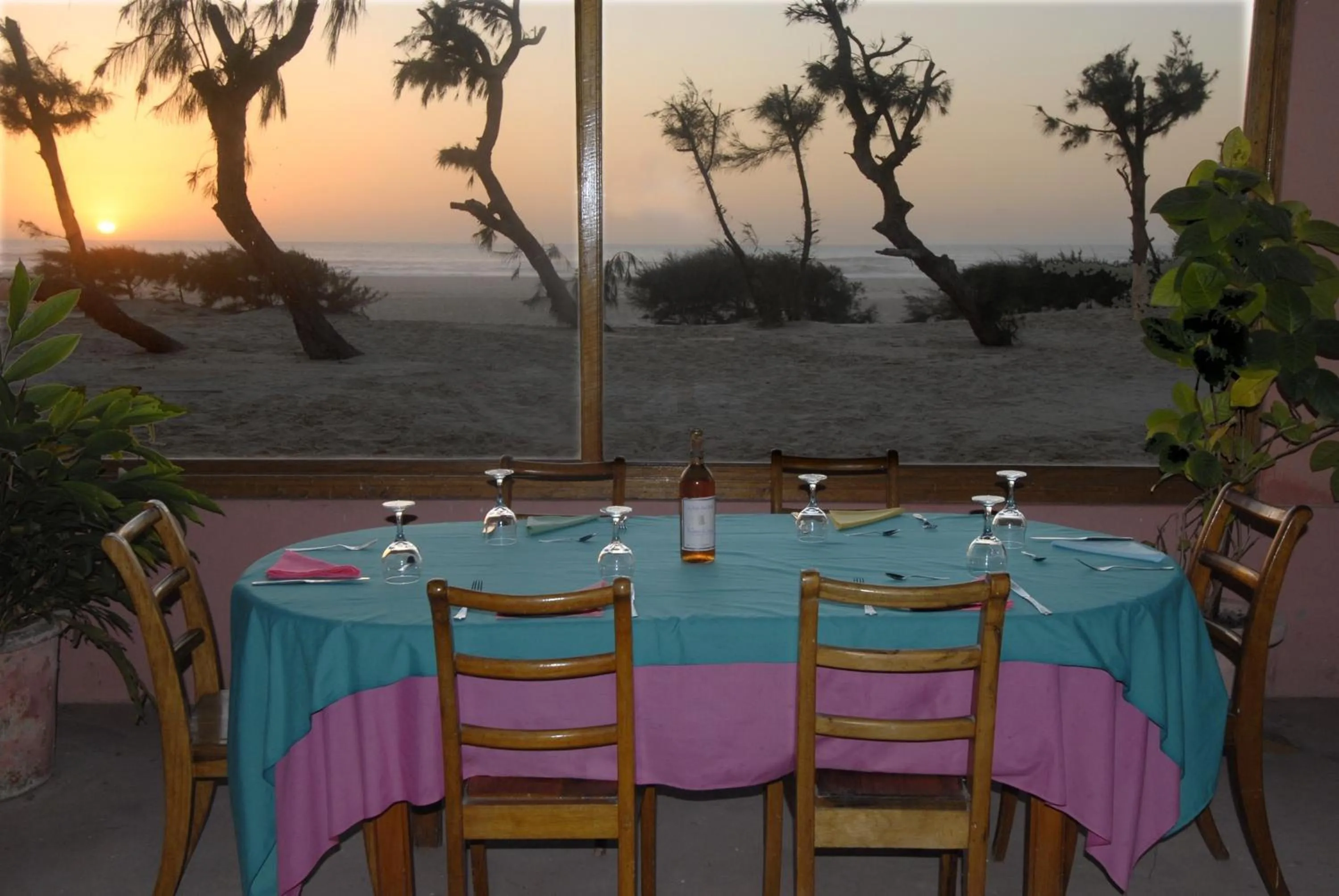 Restaurant/places to eat in Hotel Cap Saint Louis