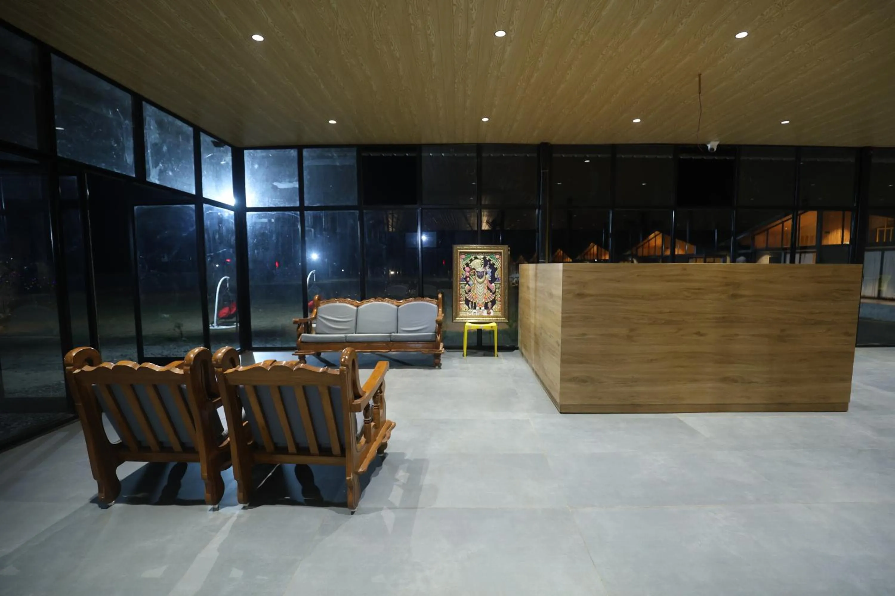 Seating area in Shreephal luxurious Resort- Best resort in saputara