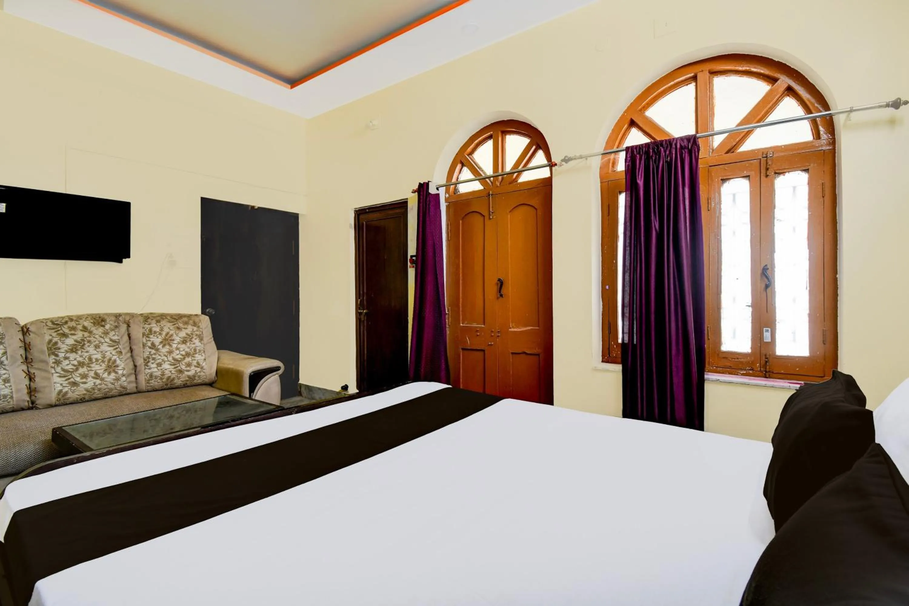 Bedroom, Bed in Super Hotel O Magadh Guest House