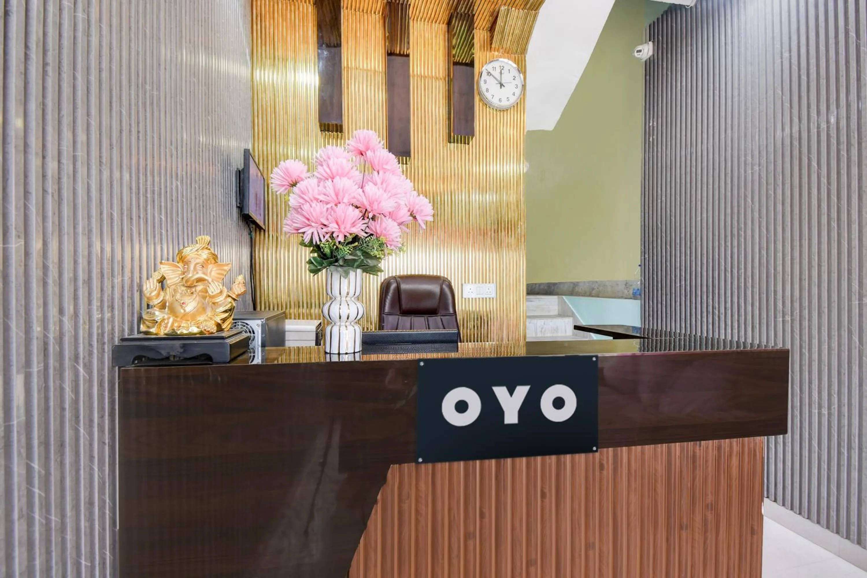 Lobby or reception in Super Hotel O Magadh Guest House