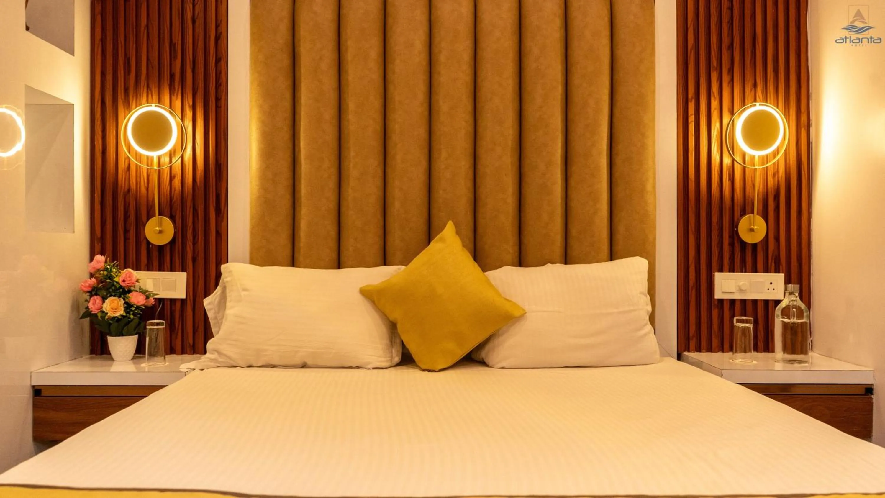 Bed in Hotel Atlanta - A Seaview Hotel