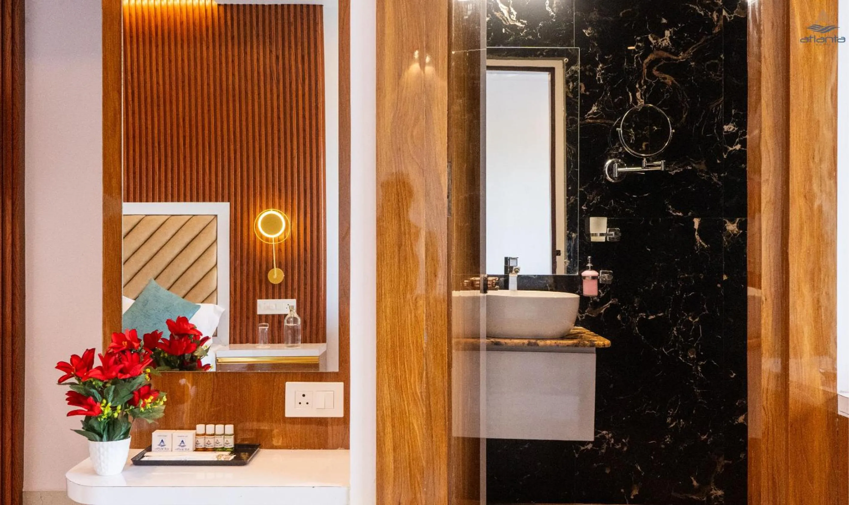 Bathroom in Hotel Atlanta - A Seaview Hotel